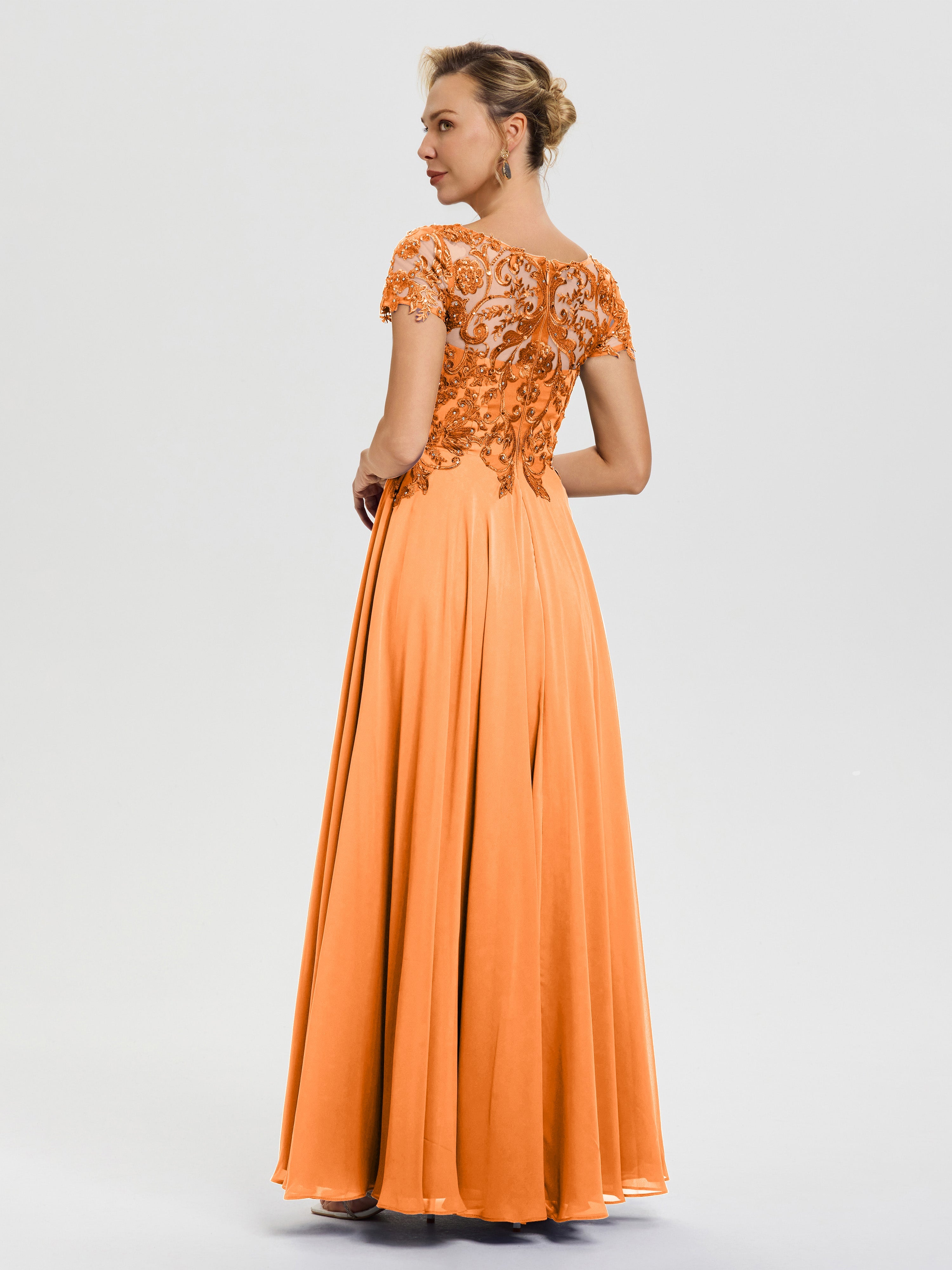 Robe Pour Mère De La Mariée Orange Col V Mousseline & Dentelle Robe Mère De La Mariée Moderne