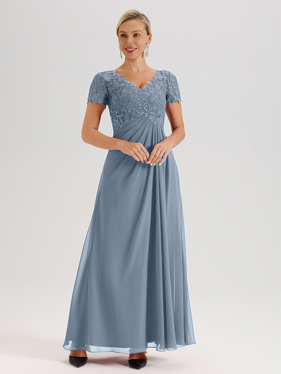 Cicinia Tenue Mère De La Mariée Très Chic Bleu Poudré Dentelle Et Mousseline Avec Mancherons Col V Fluide Trapèze