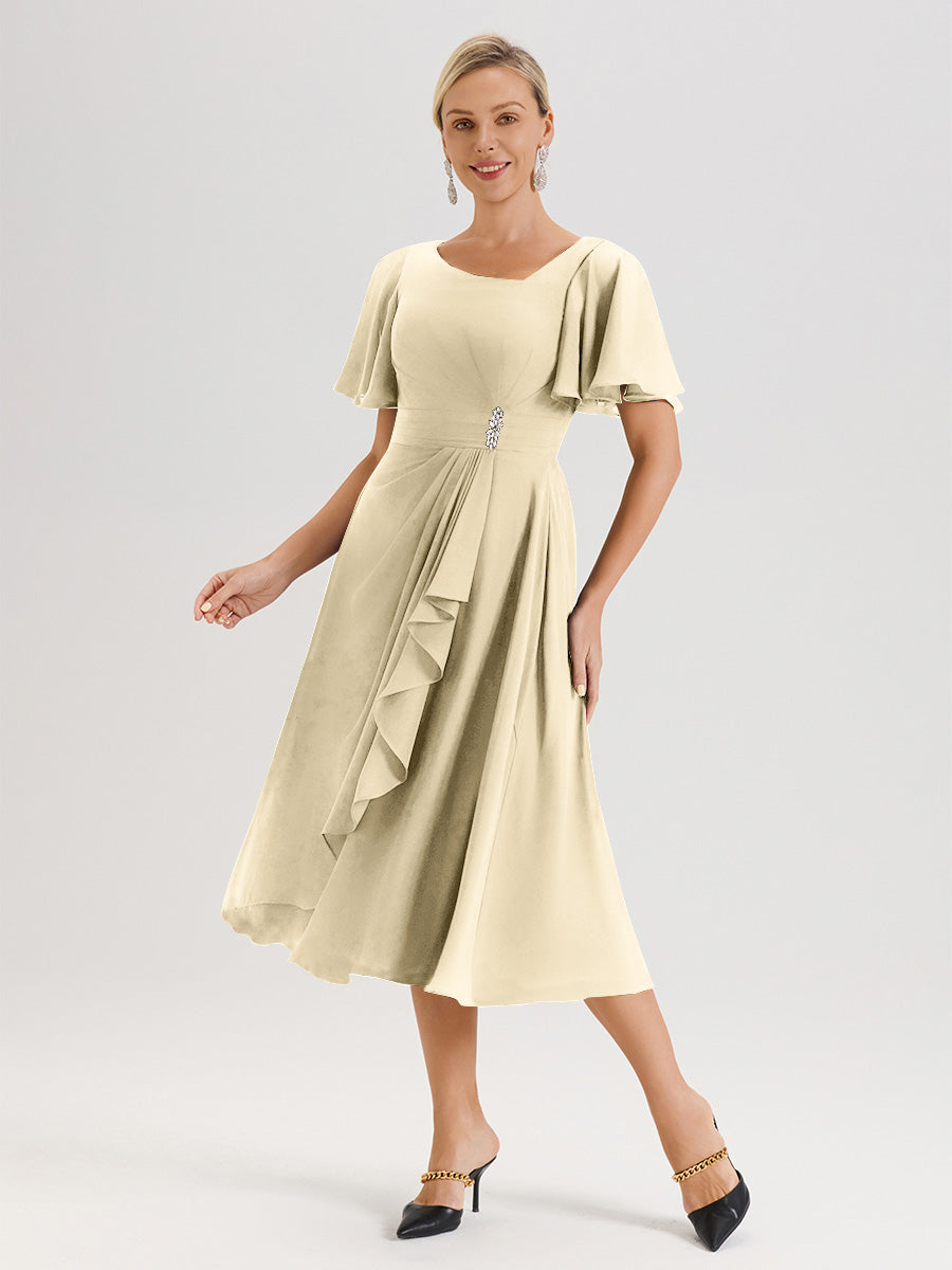 Cicinia Robe Mère De La Mariée Couleur Champagne En Mousseline Avec Encolure Irrégulière Manches Courtes Longueur Mi-Mollet