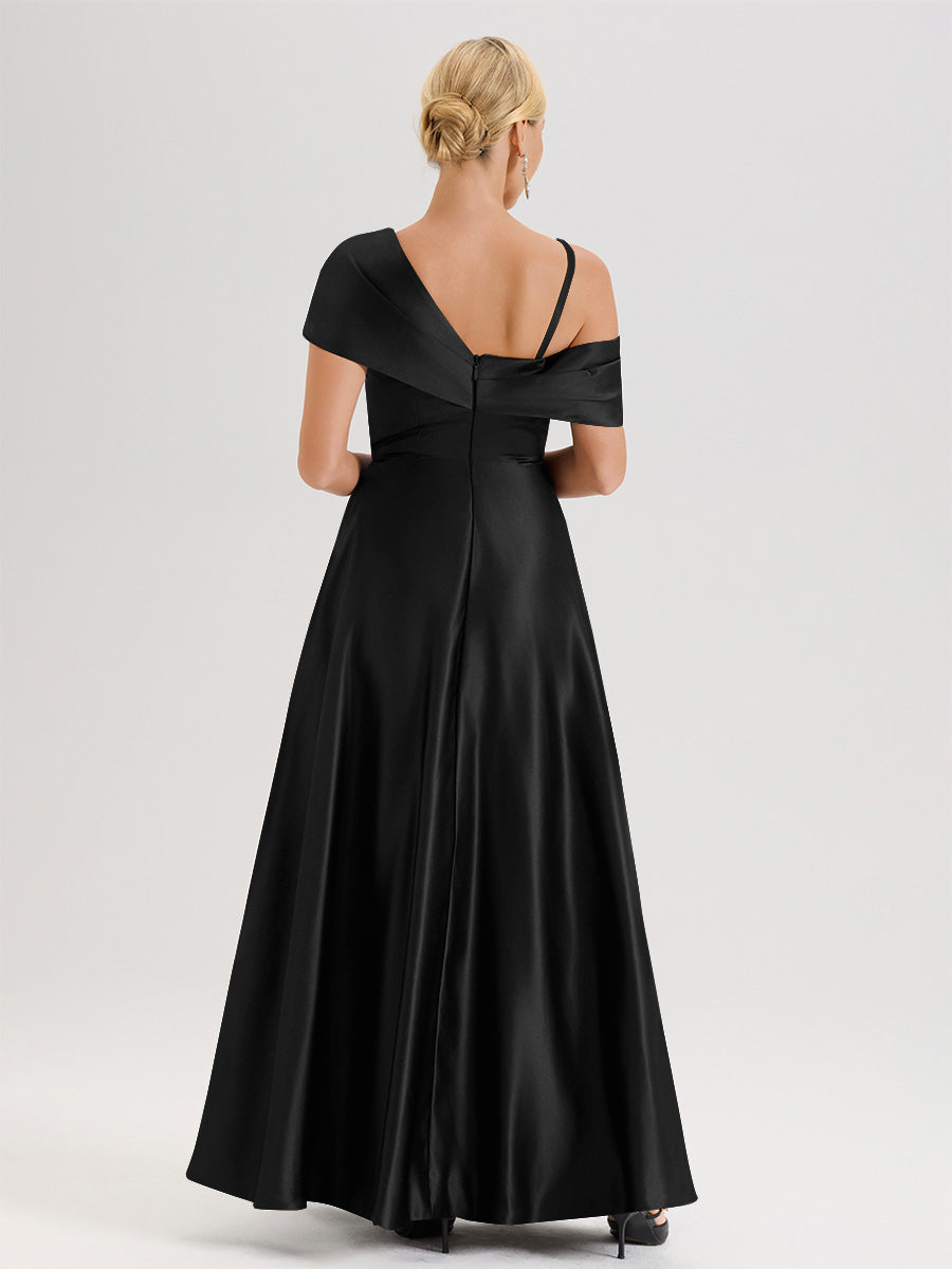 Cicinia Noir Robe Mère De La Mariée Longueur Au Sol Trapèze Une Épaule En Satin Avec Jupe Plissée Fendue