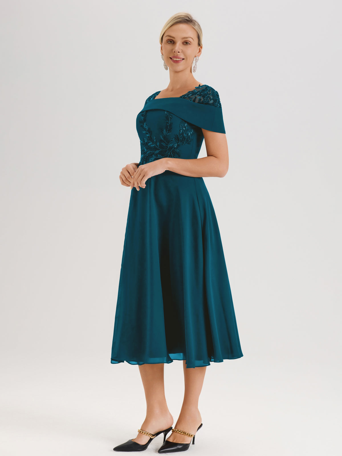 Cicinia Robe Trapèze Pour Mère De La Mariée Bleu Encre En Mousseline Et Dentelle Col Carré Manches Courtes Longueur Mi-Mollet