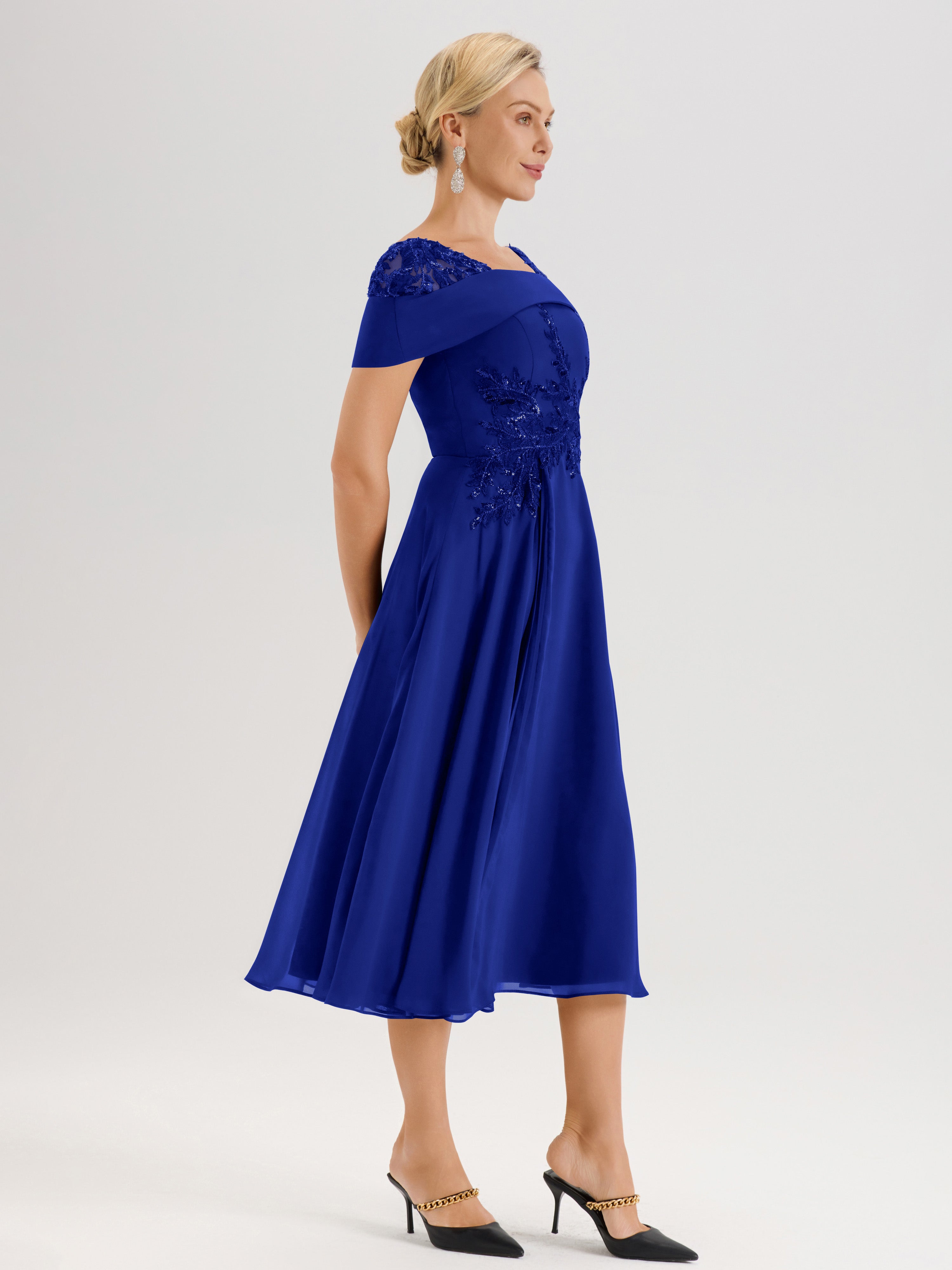 Cicinia Robe Trapèze Pour Mère De La Mariée Bleu Royal En Mousseline Et Dentelle Col Carré Manches Courtes Longueur Mi-Mollet