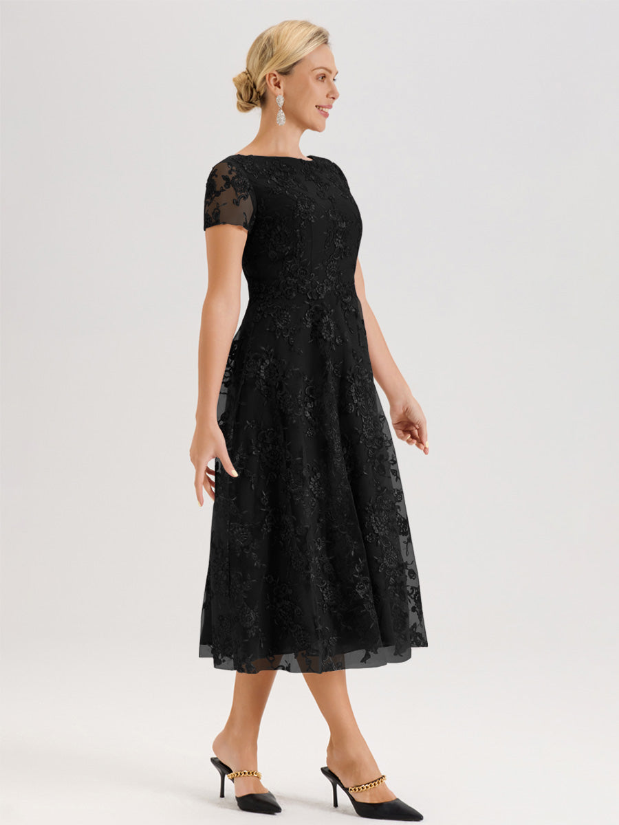 Cicinia Noir Robe Mère De La Mariée Col Ras Du Cou Manches Courtes En Mousseline Et Dentelle Longueur Mi-Mollet