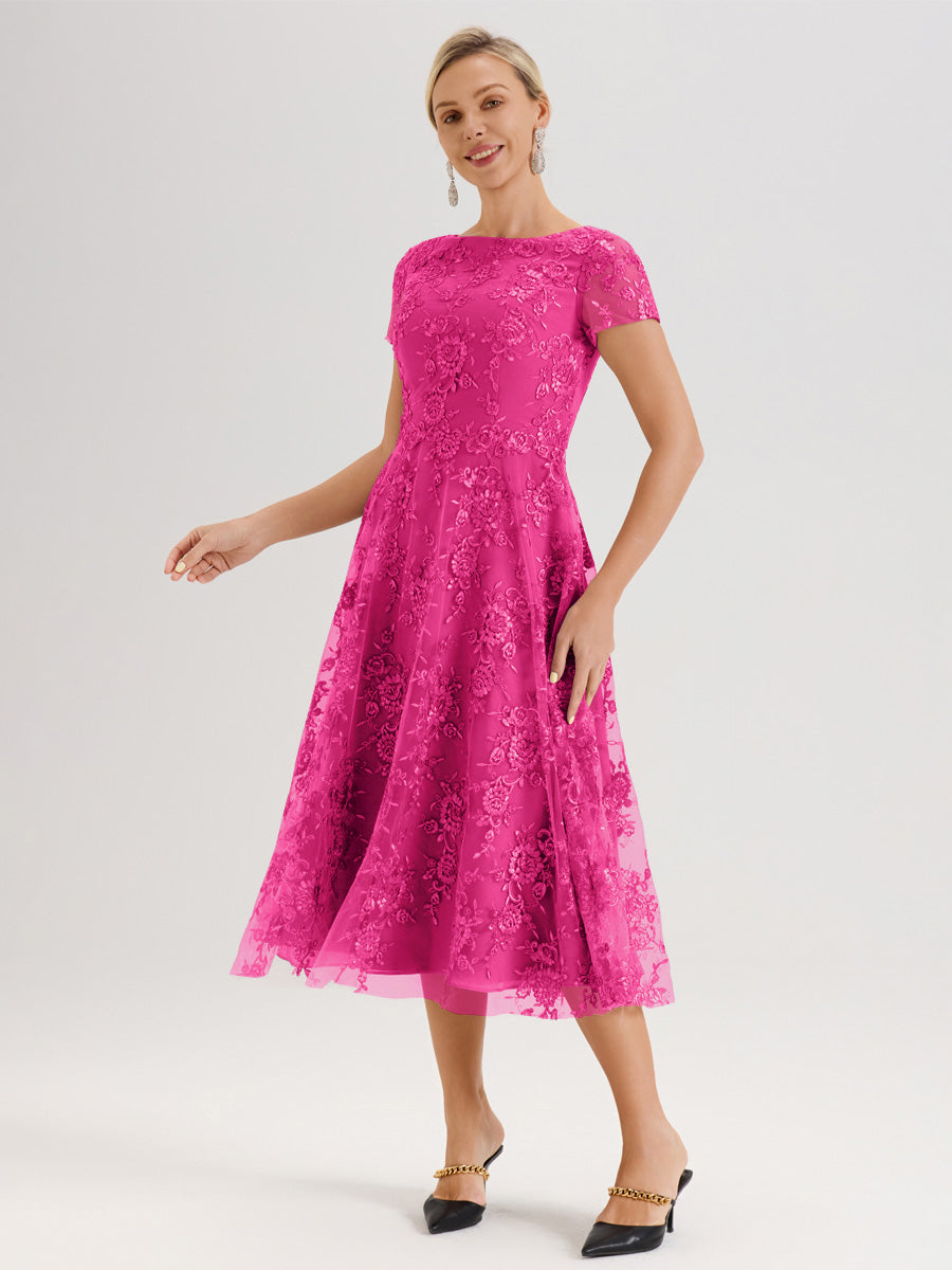 Cicinia Fuchsia Robe Mère De La Mariée Col Ras Du Cou Manches Courtes En Mousseline Et Dentelle Longueur Mi-Mollet