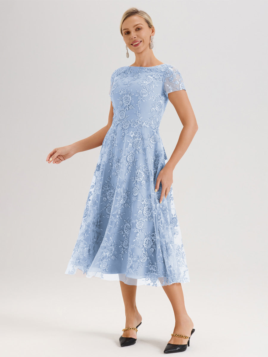 Cicinia Bleu Ciel Robe Mère De La Mariée Col Ras Du Cou Manches Courtes En Mousseline Et Dentelle Longueur Mi-Mollet