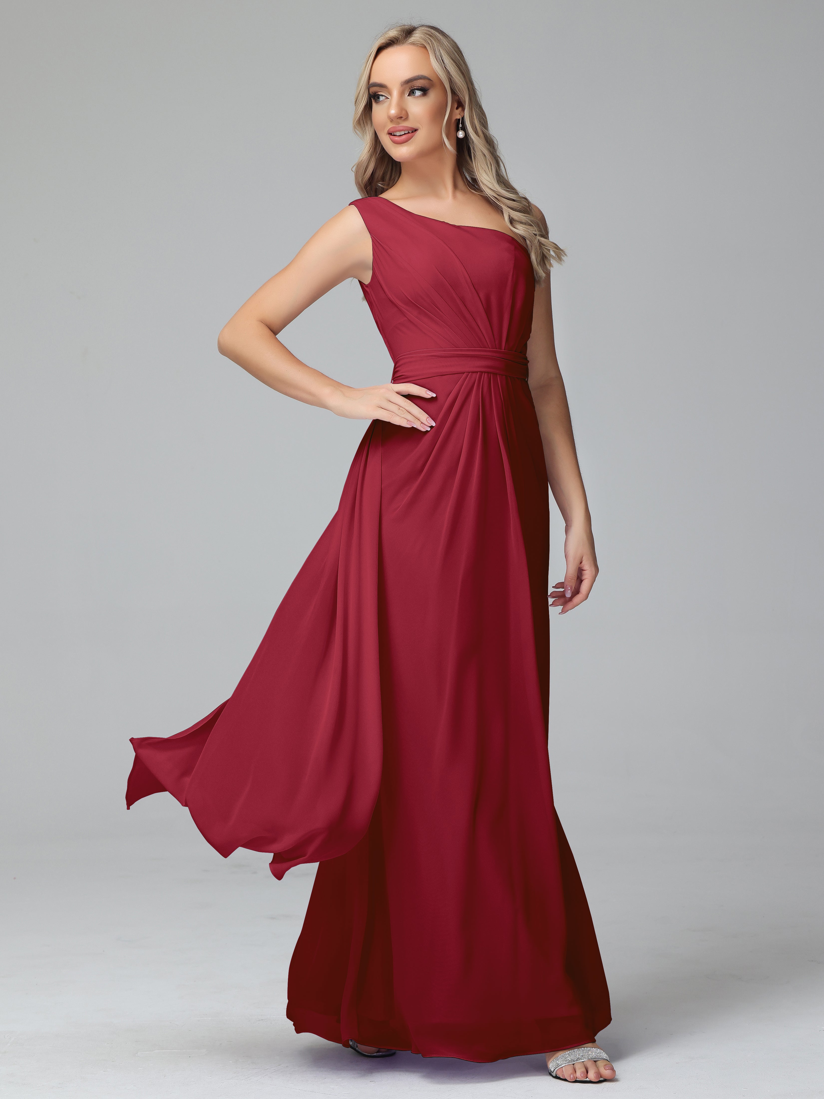 Robes Demoiselle D Honneur Bordeaux Trapèze Décolleté Asymétrique Mousseline Robe De Demoiselle D'Honneur Avec Plissé