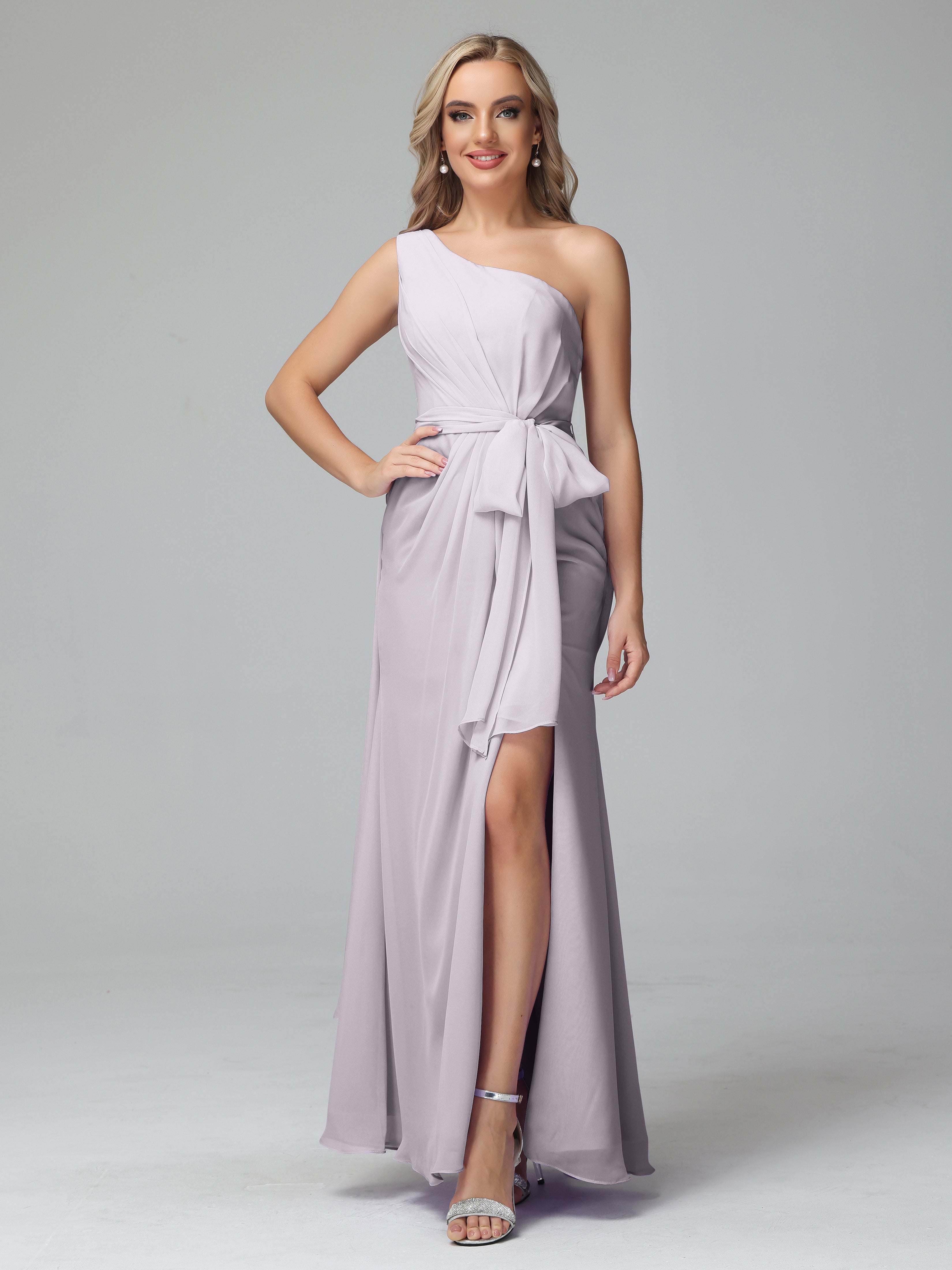 Robes De Demoiselle D'Honneur Crépuscule Trapèze Décolleté Asymétrique Mousseline Robe De Demoiselle D'Honneur Avec Plissé