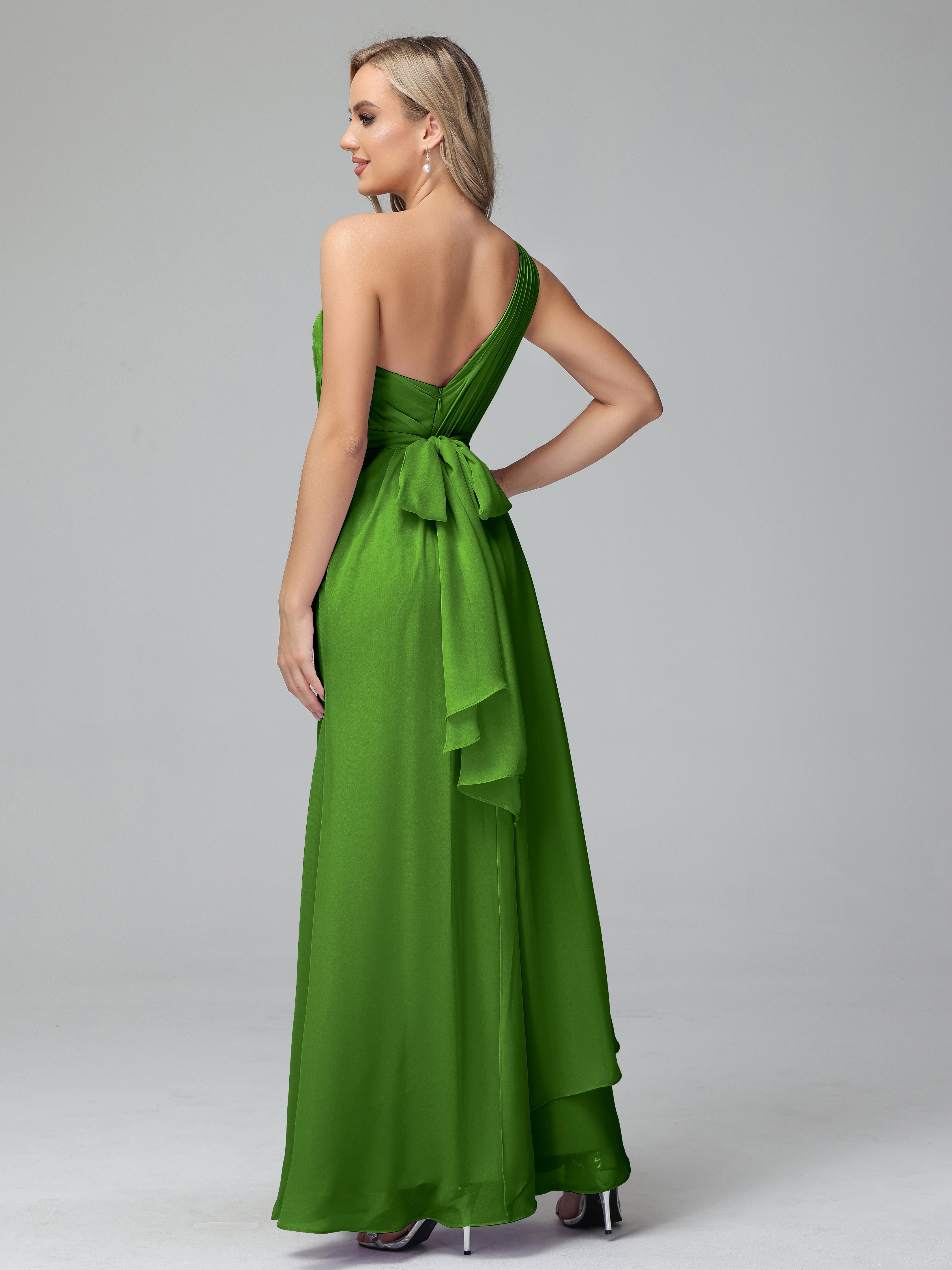Robes De Demoiselle D'Honneur Vert Mousse Trapèze Décolleté Asymétrique Mousseline Robe De Demoiselle D'Honneur Avec Plissé