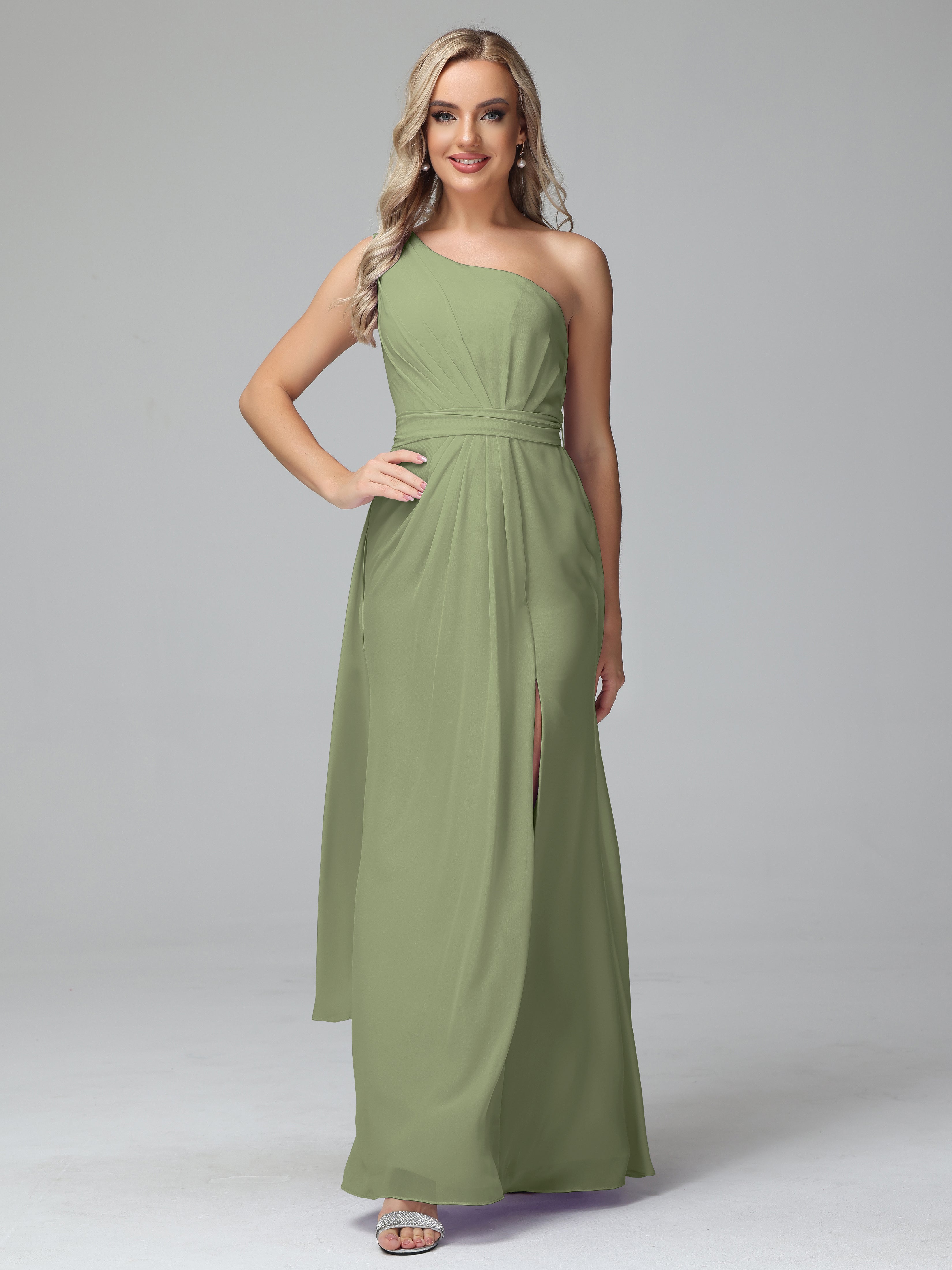 Robes De Demoiselle D'Honneur Vert Olive Trapèze Décolleté Asymétrique Mousseline Robe De Demoiselle D'Honneur Avec Plissé