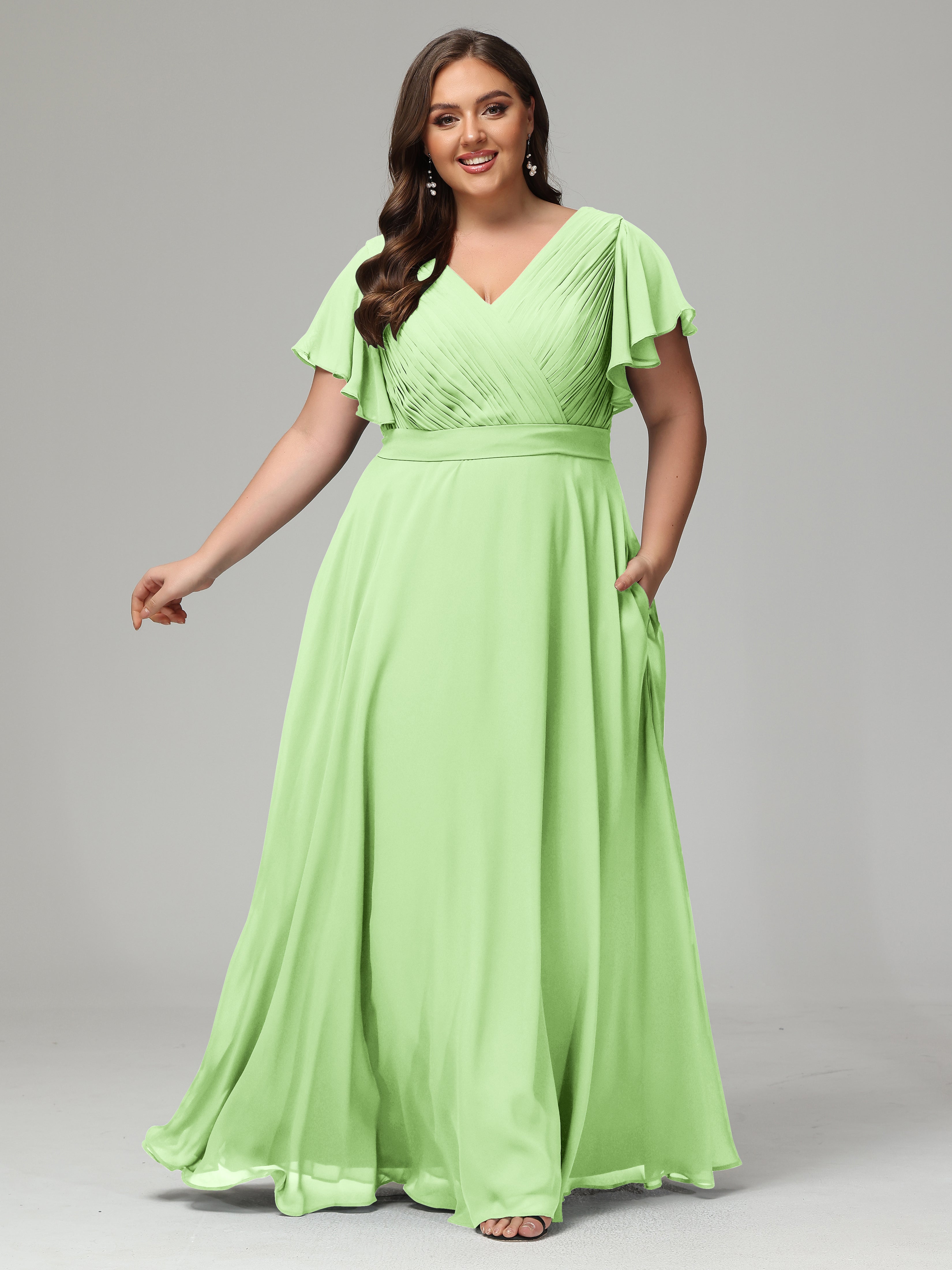 Robe Vert Sauge Demoiselle D Honneur Grande Taille Dos En V Manches Courtes Mousseline
