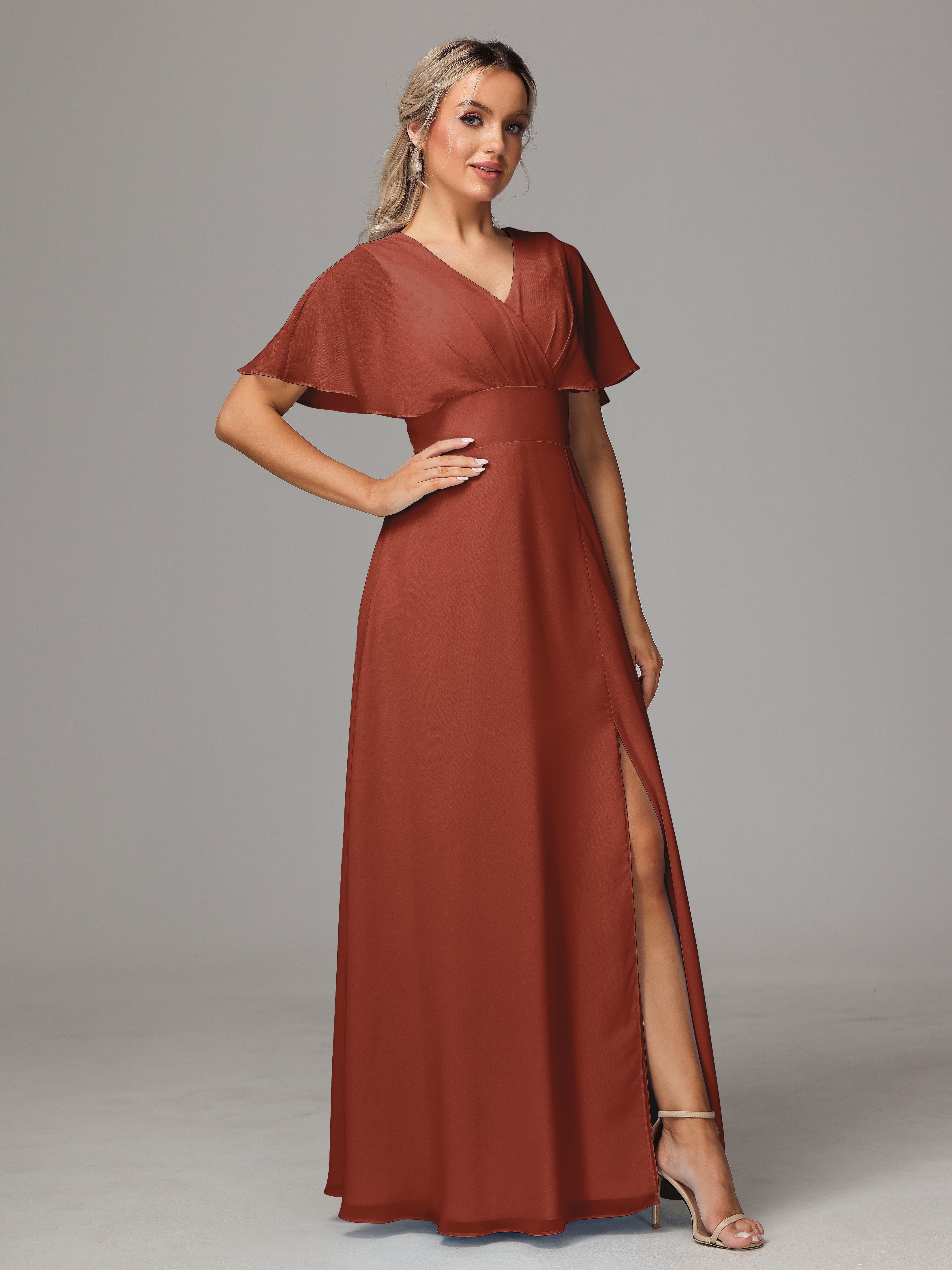 Robes De Demoiselle D'Honneur Couleur Rouille Bon Marché Trapèze Col V Fendue Devant Mousseline Robe Demoiselle D'Honneur