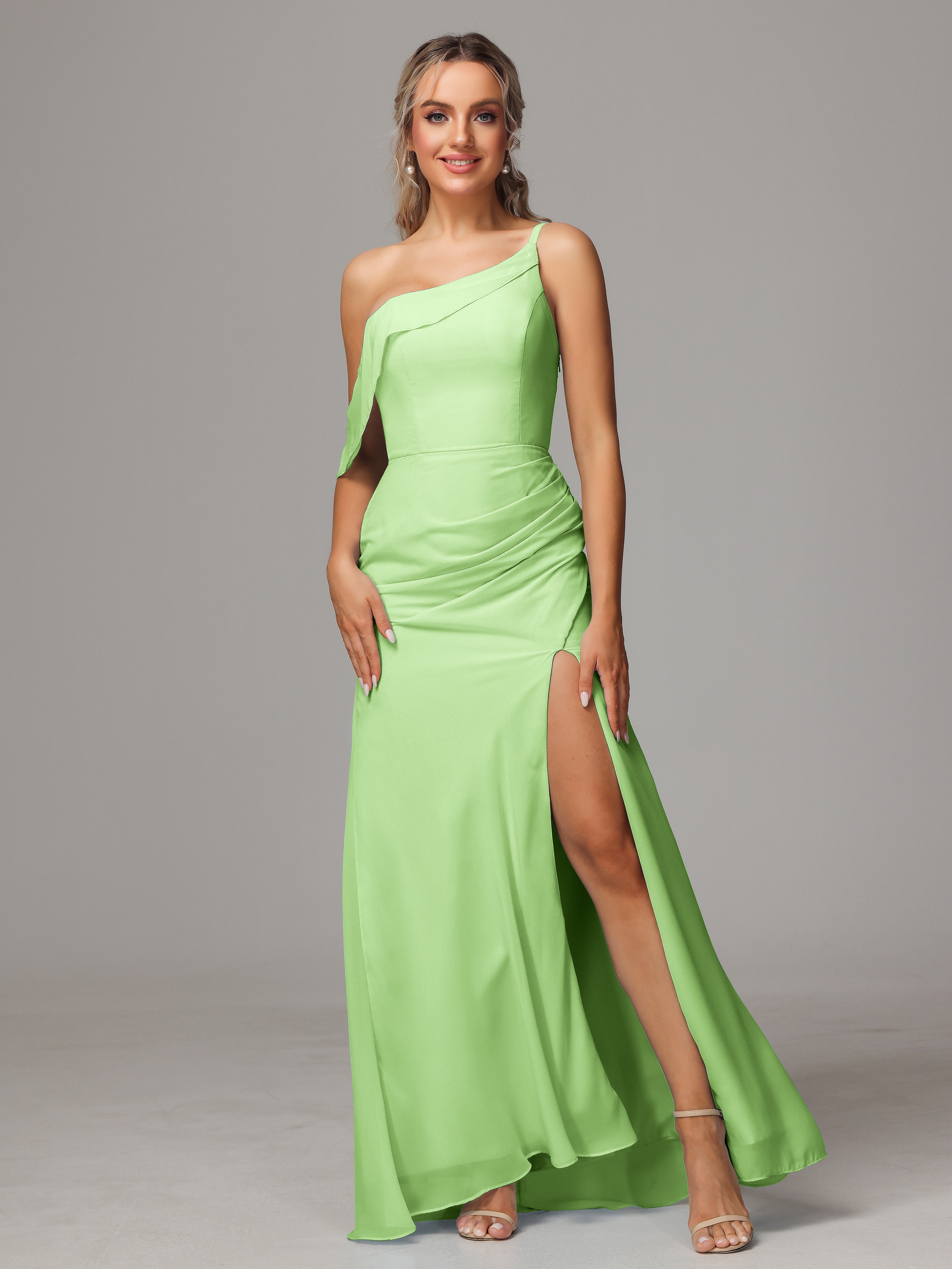 Demoiselle D Honneur Vert Sauge Trapèze Décolleté Asymétrique Mousseline Longue Robes Demoiselle D'Honneur