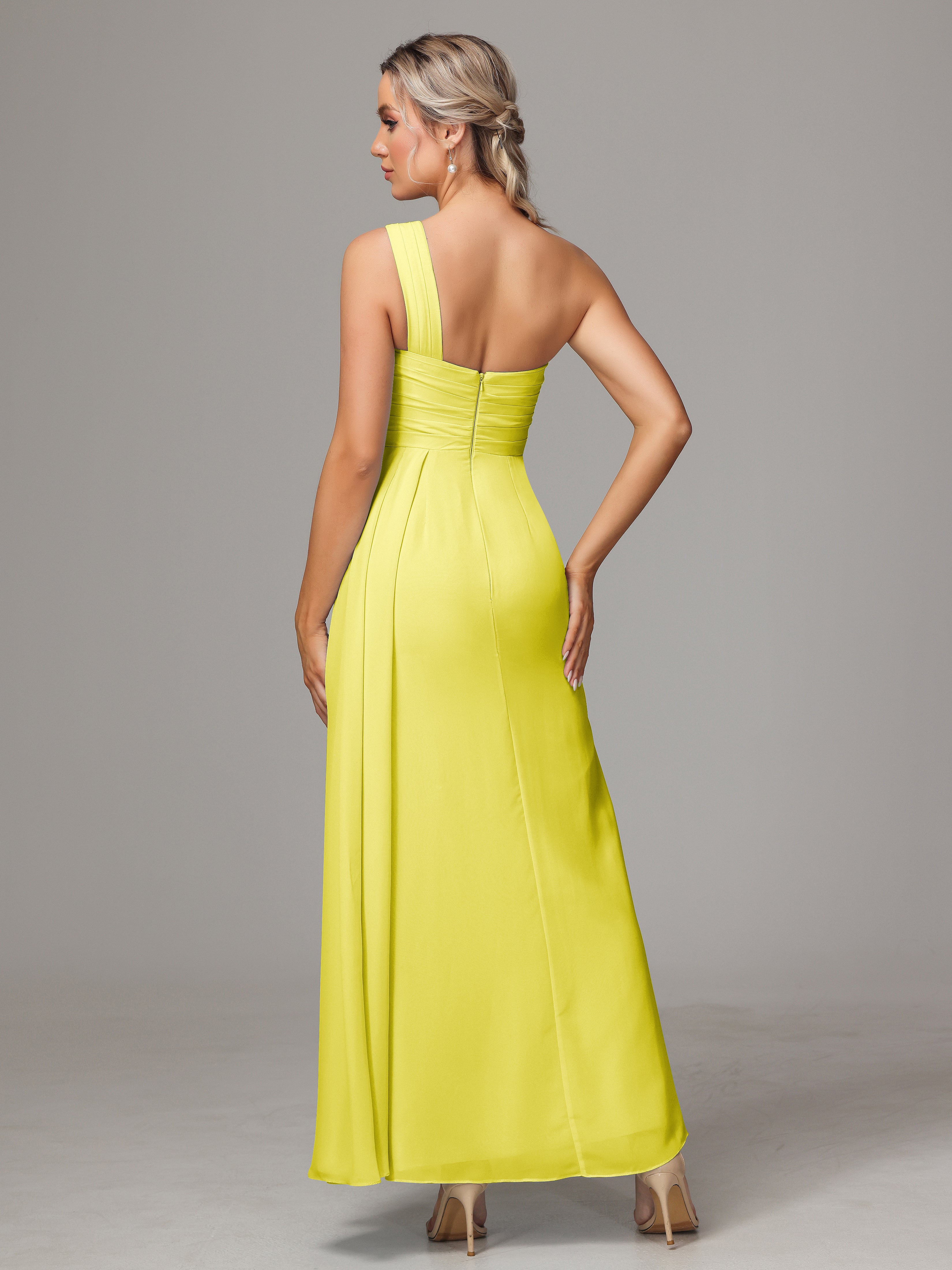 Robes De Demoiselle D'Honneur Citron Décolleté Asymétrique Trapèze Mousseline Longue Robes Demoiselle D'Honneur Avec Plissé