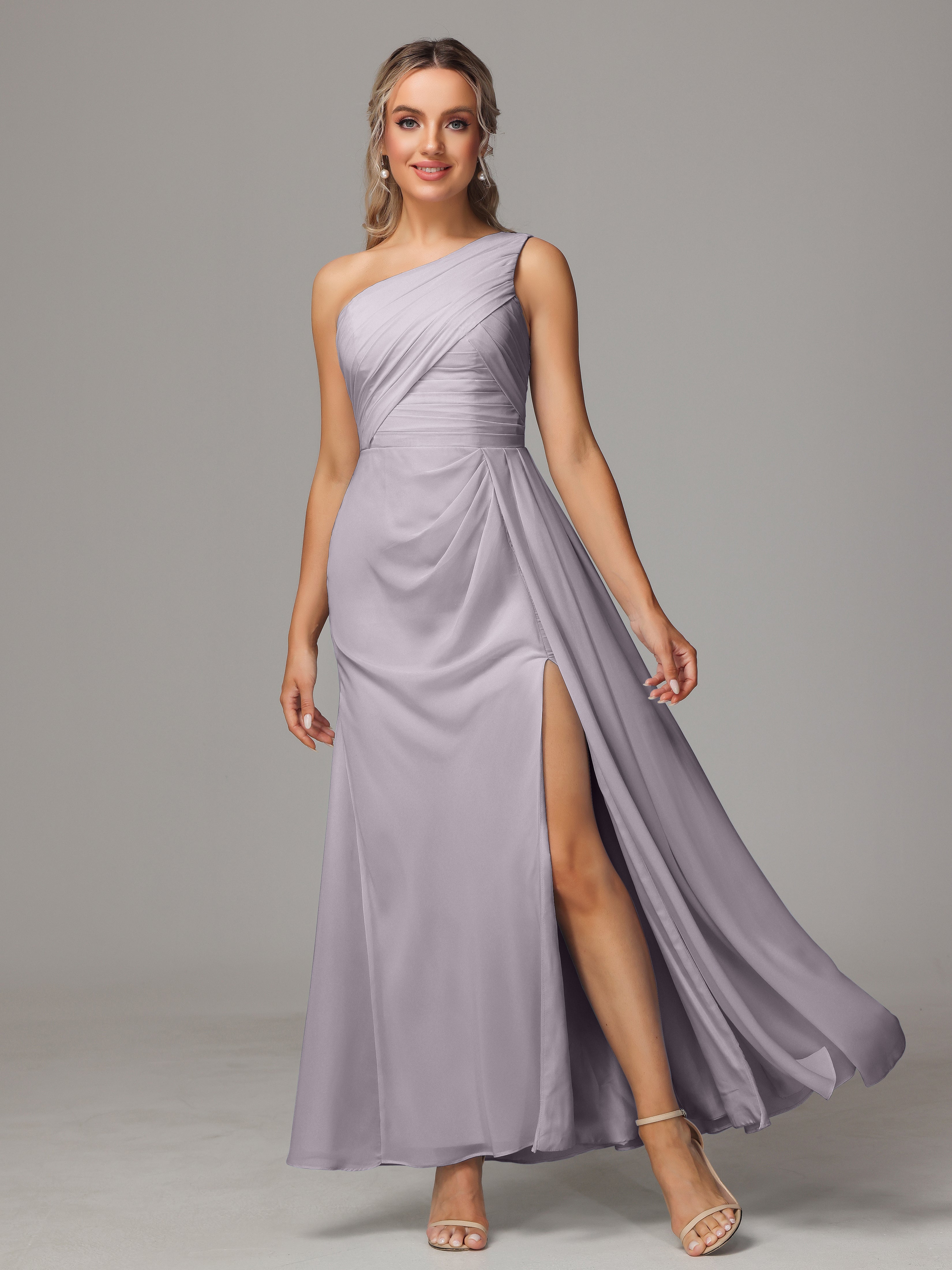 Robes De Demoiselle D'Honneur Crépuscule Décolleté Asymétrique Trapèze Mousseline Longue Robes Demoiselle D'Honneur Avec Plissé