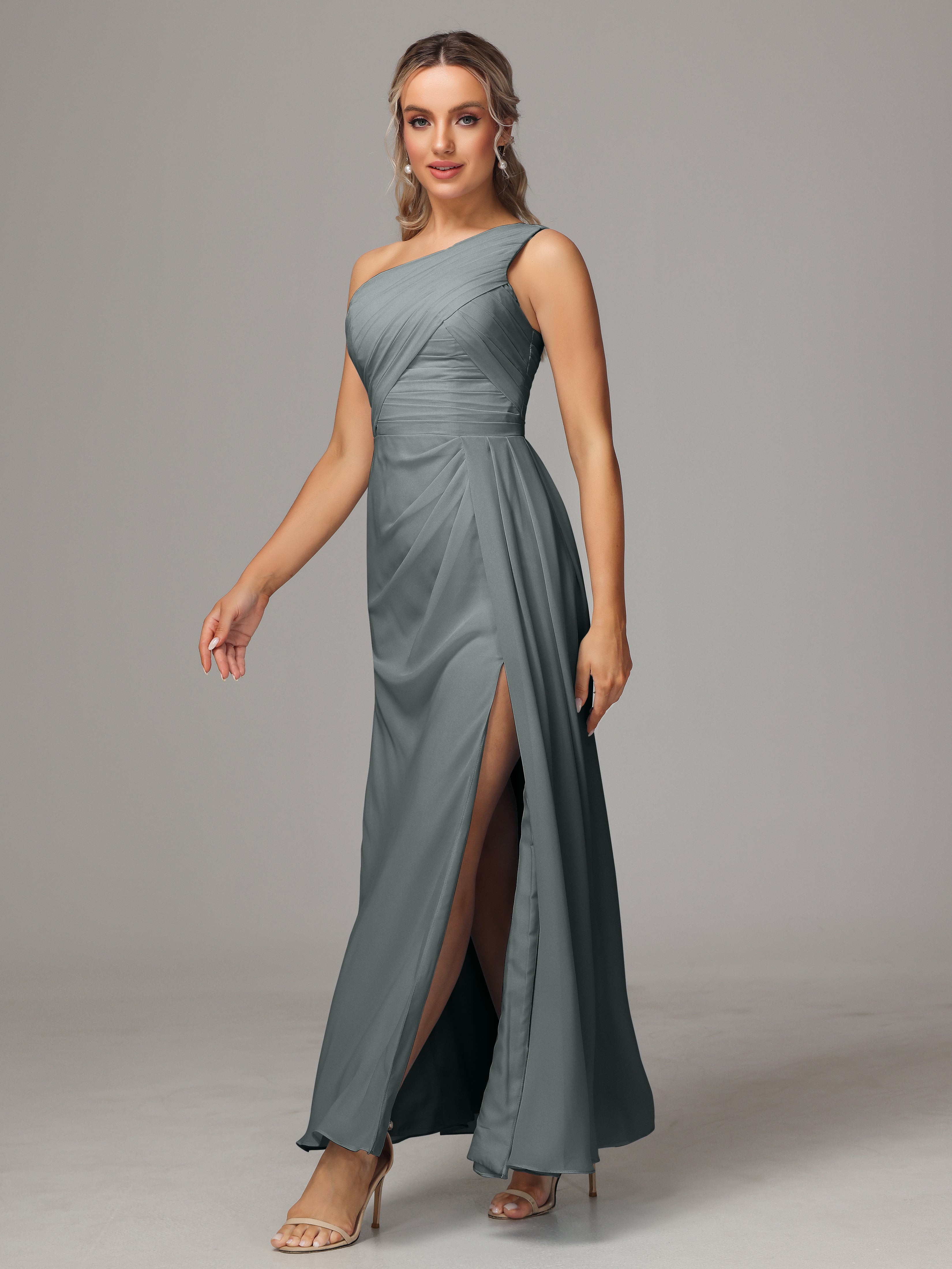 Demoiselle D Honneur Robe Grise Décolleté Asymétrique Trapèze Mousseline Longue Robes Demoiselle D'Honneur Avec Plissé