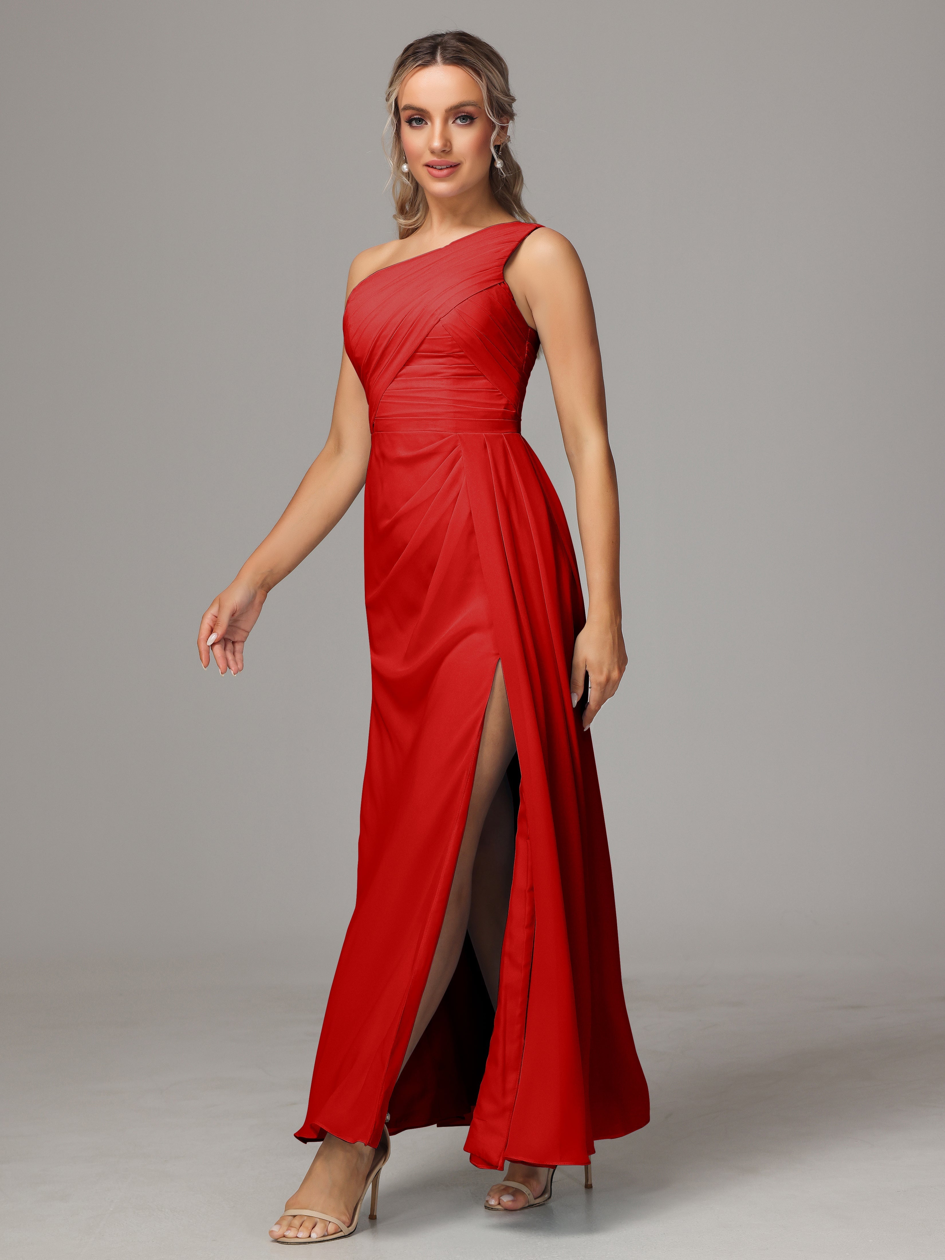 Robe Rouge Mariage Demoiselle D Honneur Décolleté Asymétrique Trapèze Mousseline Longue Robes Demoiselle D'Honneur Avec Plissé