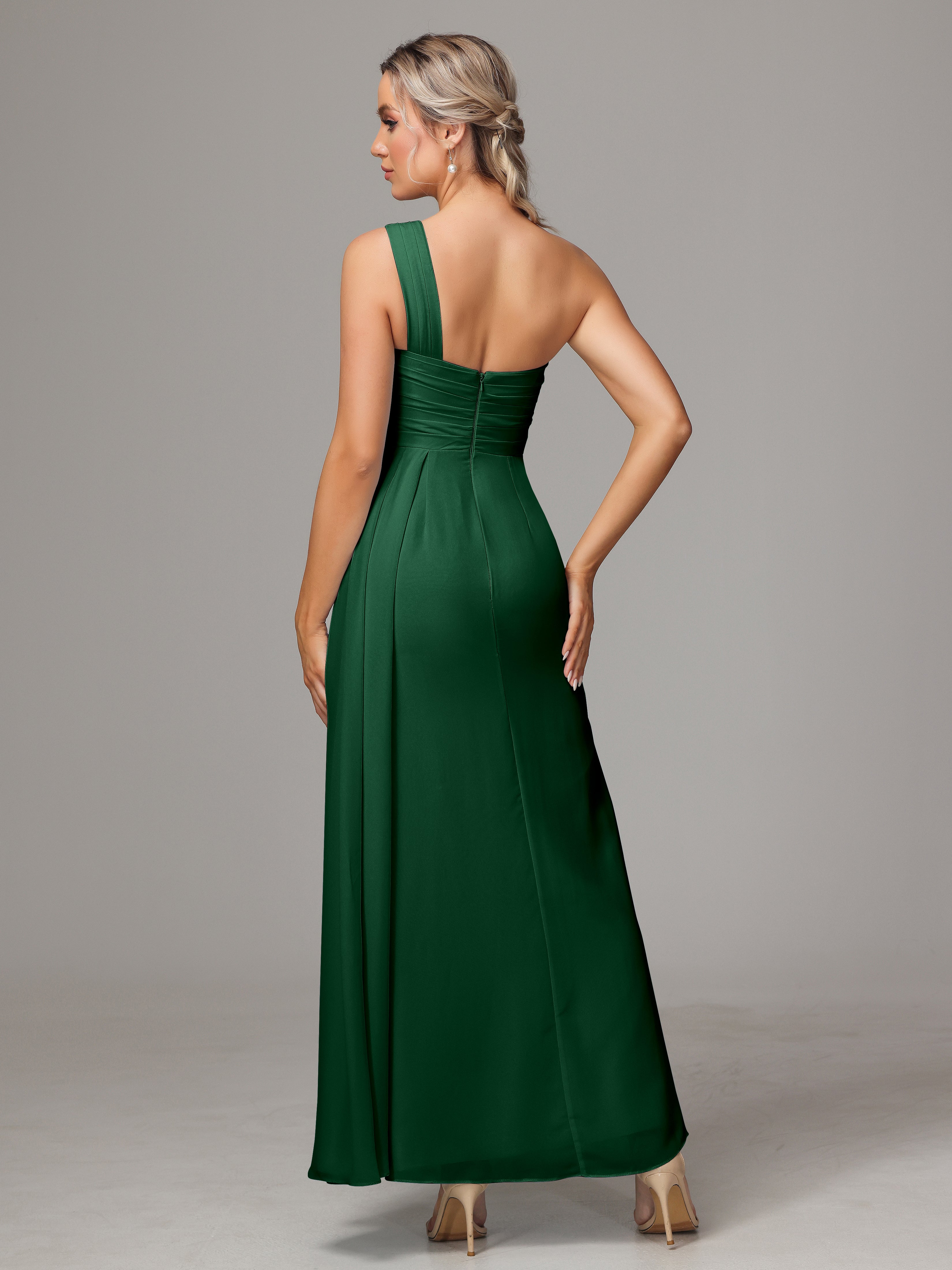 Demoiselle D'Honneur Vert Foncé Décolleté Asymétrique Trapèze Mousseline Longue Robes Demoiselle D'Honneur Avec Plissé