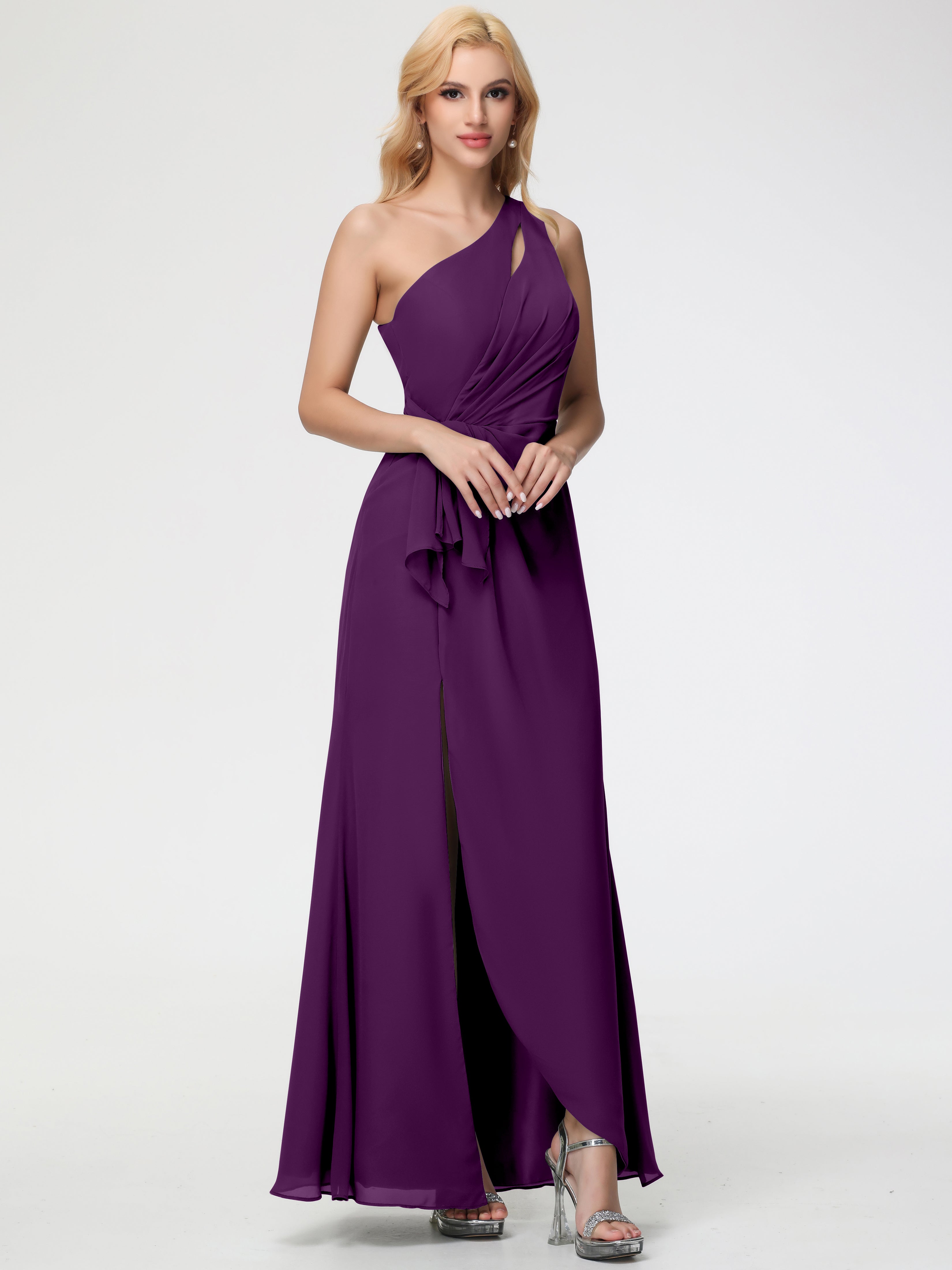 Robes De Demoiselle D'Honneur En Raisin Seule-Épaule Fendue Trapèze Mousseline Robe Demoiselle D'Honneur
