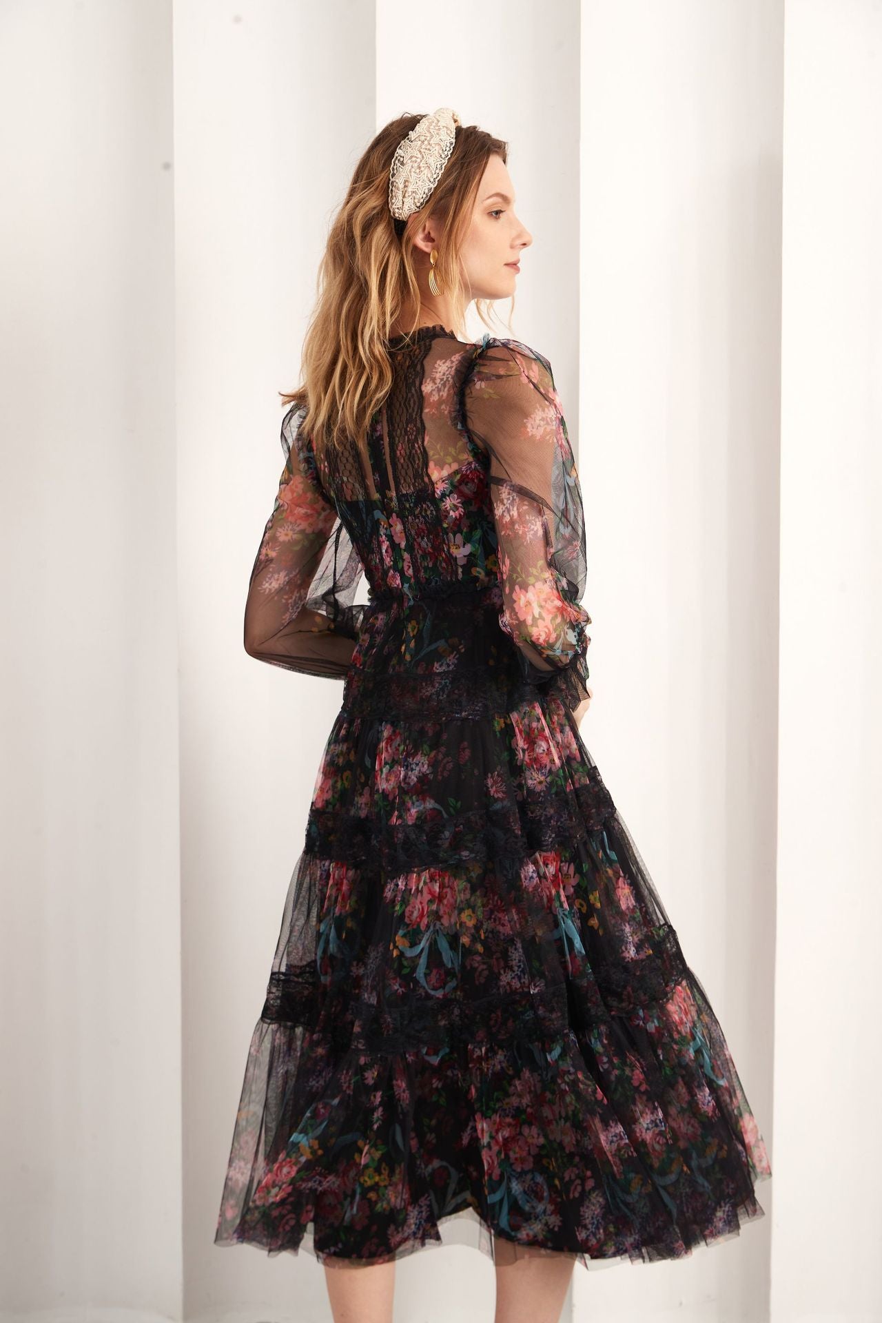 Trapèzes Florale Manches 3/4 Mi-longue Tulle Robes de Demoiselle d'Honneur en NOIR