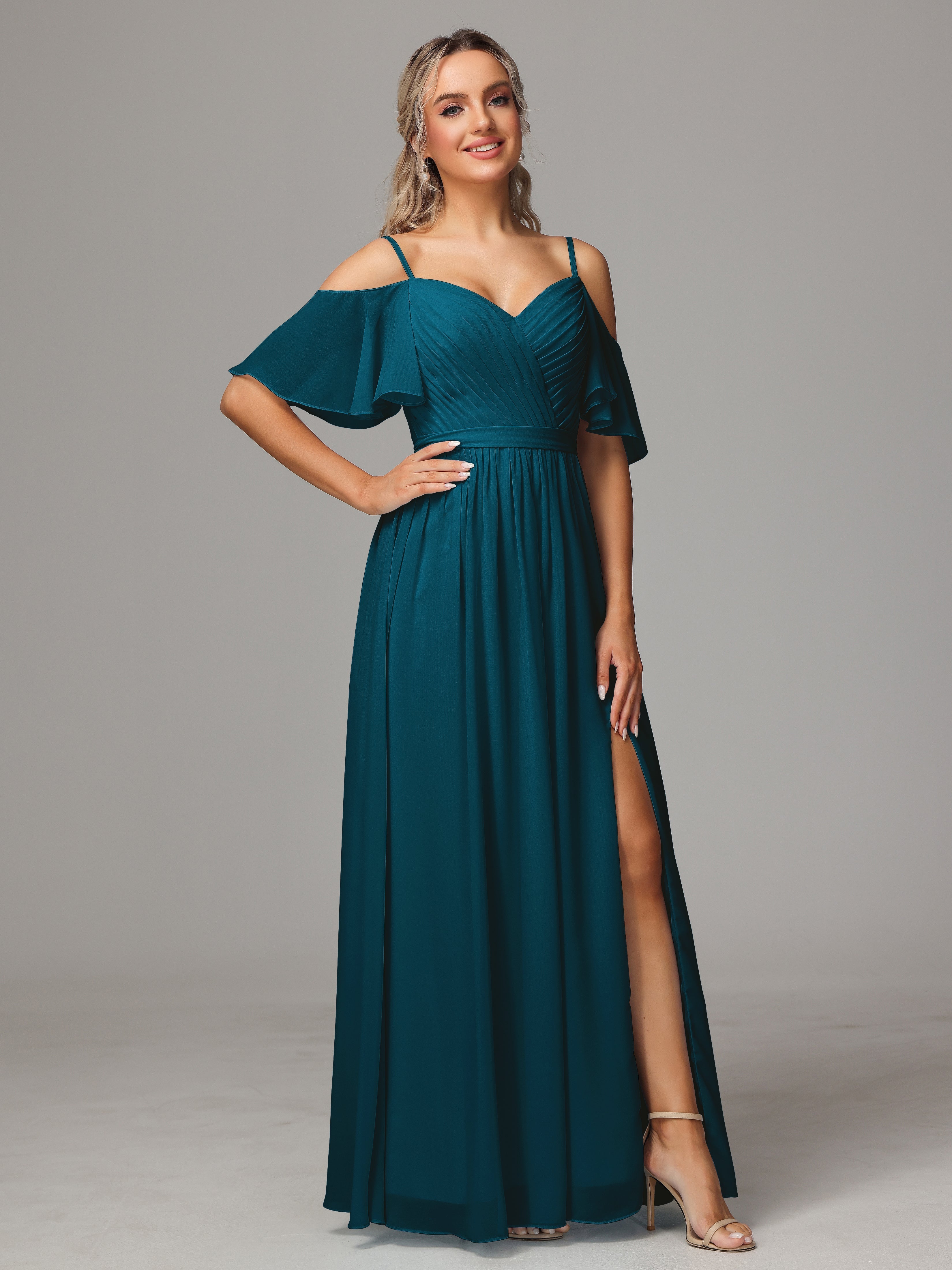 Robe De Demoiselle D'Honneur Bleu Encre Avec Plissé Accueil Froid Fendue Trapèze Mousseline Longue