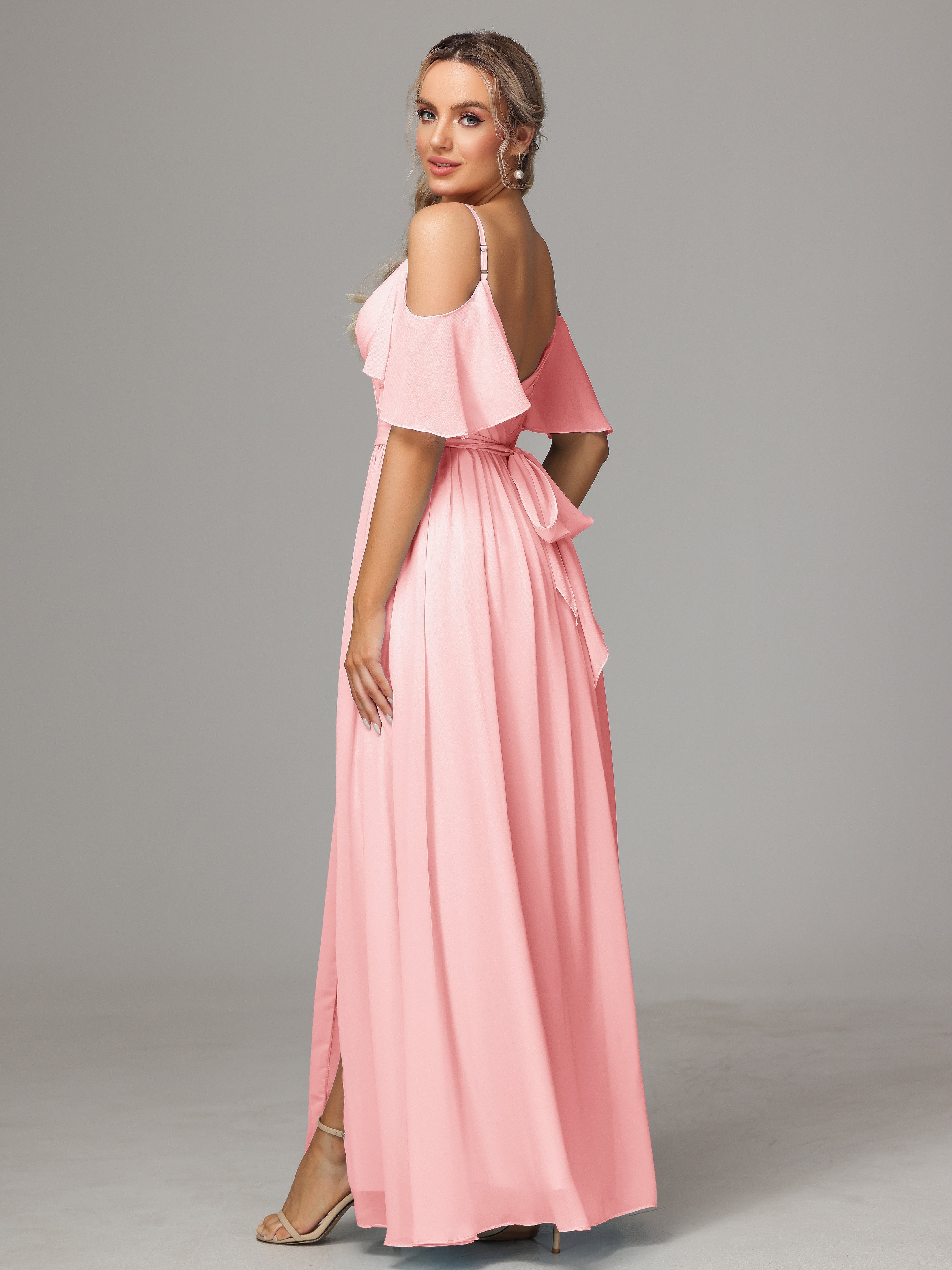 Robes De Demoiselle D'Honneur Rose Rose Accueil Froid Fendue Trapèze Mousseline Longue Robes Demoiselle D'Honneur Avec Plissé