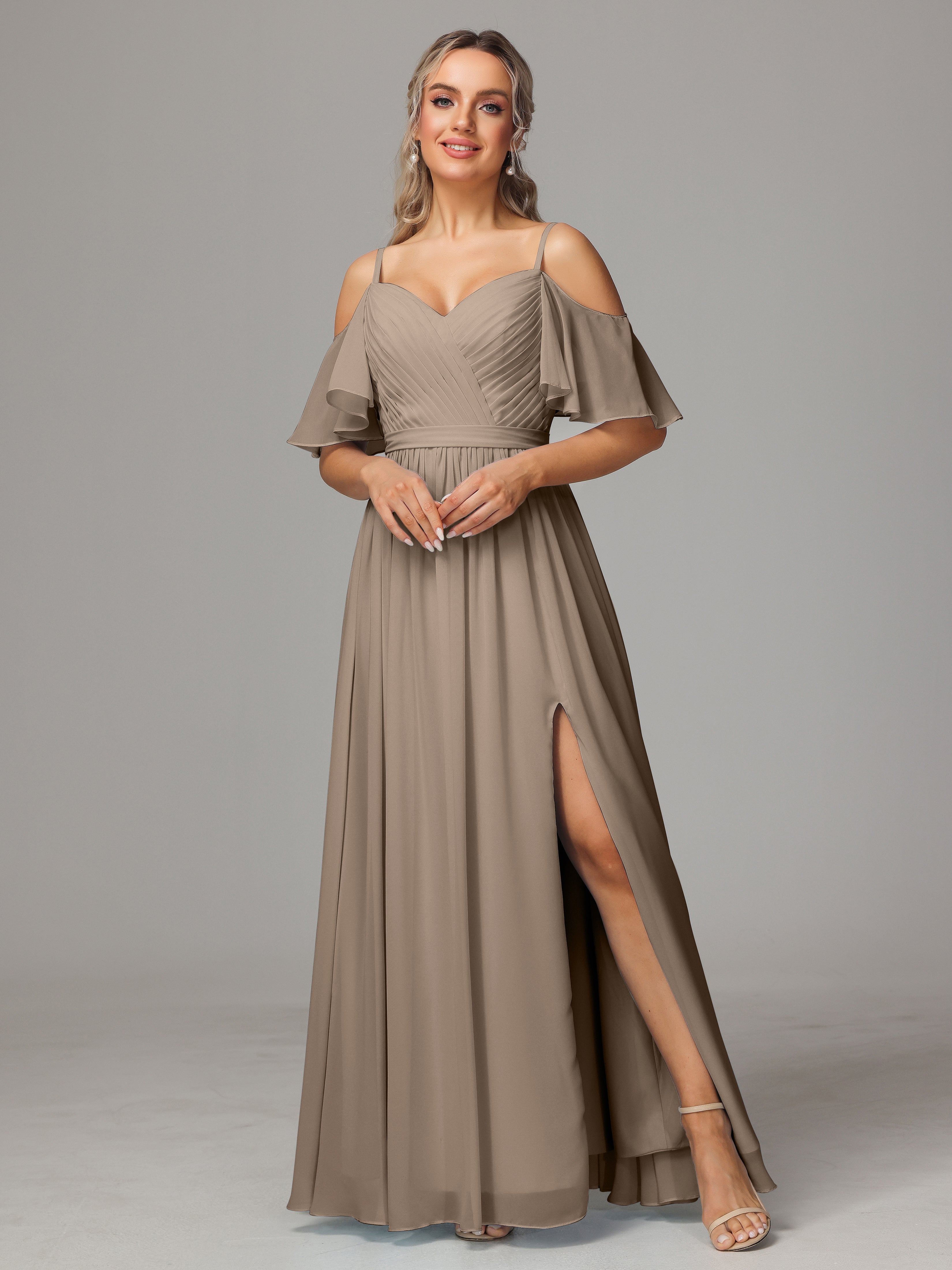 Robe De Couleur Taupe Avec Plissé Fendue Trapèze Mousseline Longue