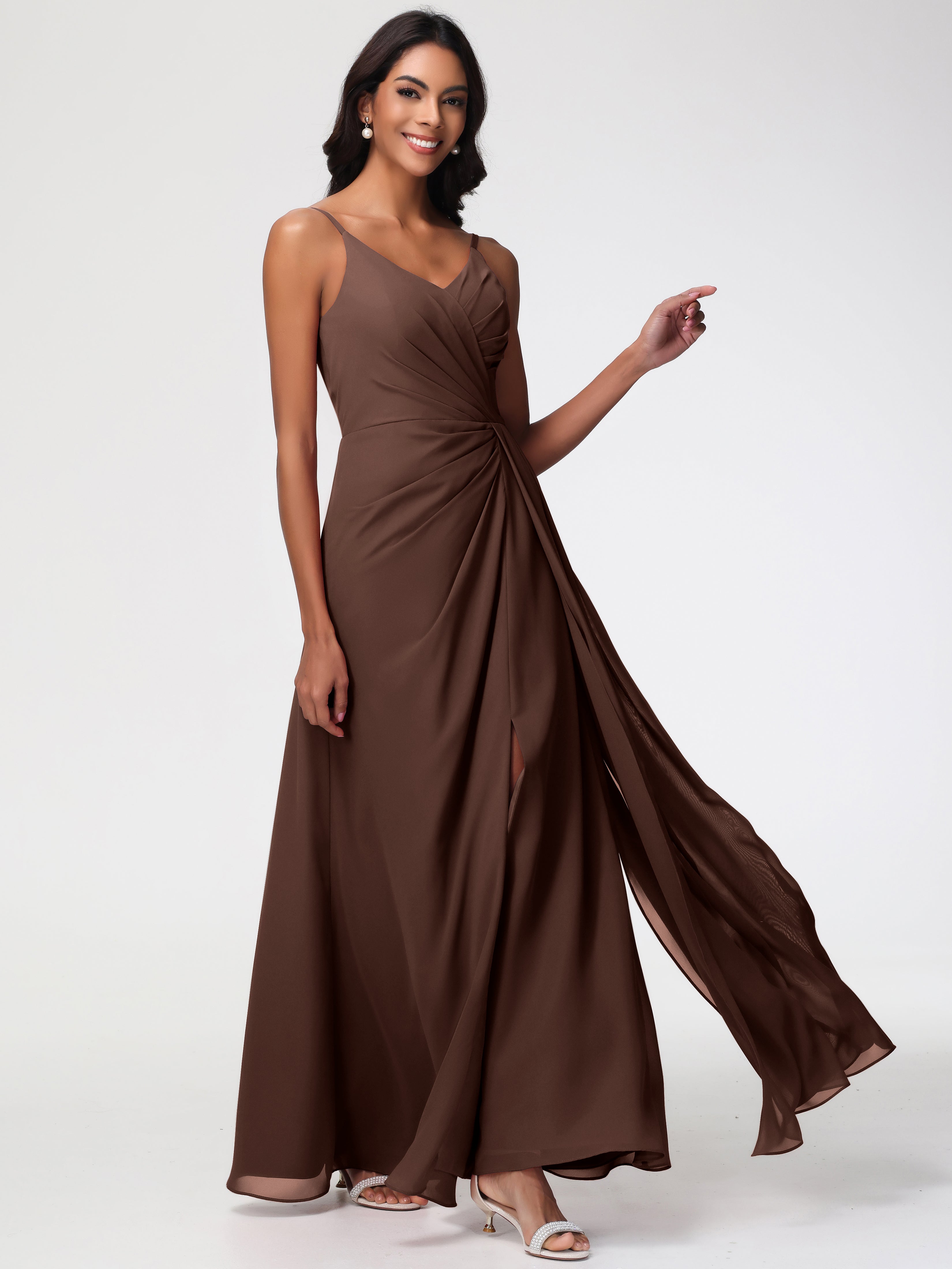Robe Chocolat Demoiselle D Honneur Bretelles Spaghetti Col V Mousseline Robe Demoiselle D'Honneur Longue Plissée