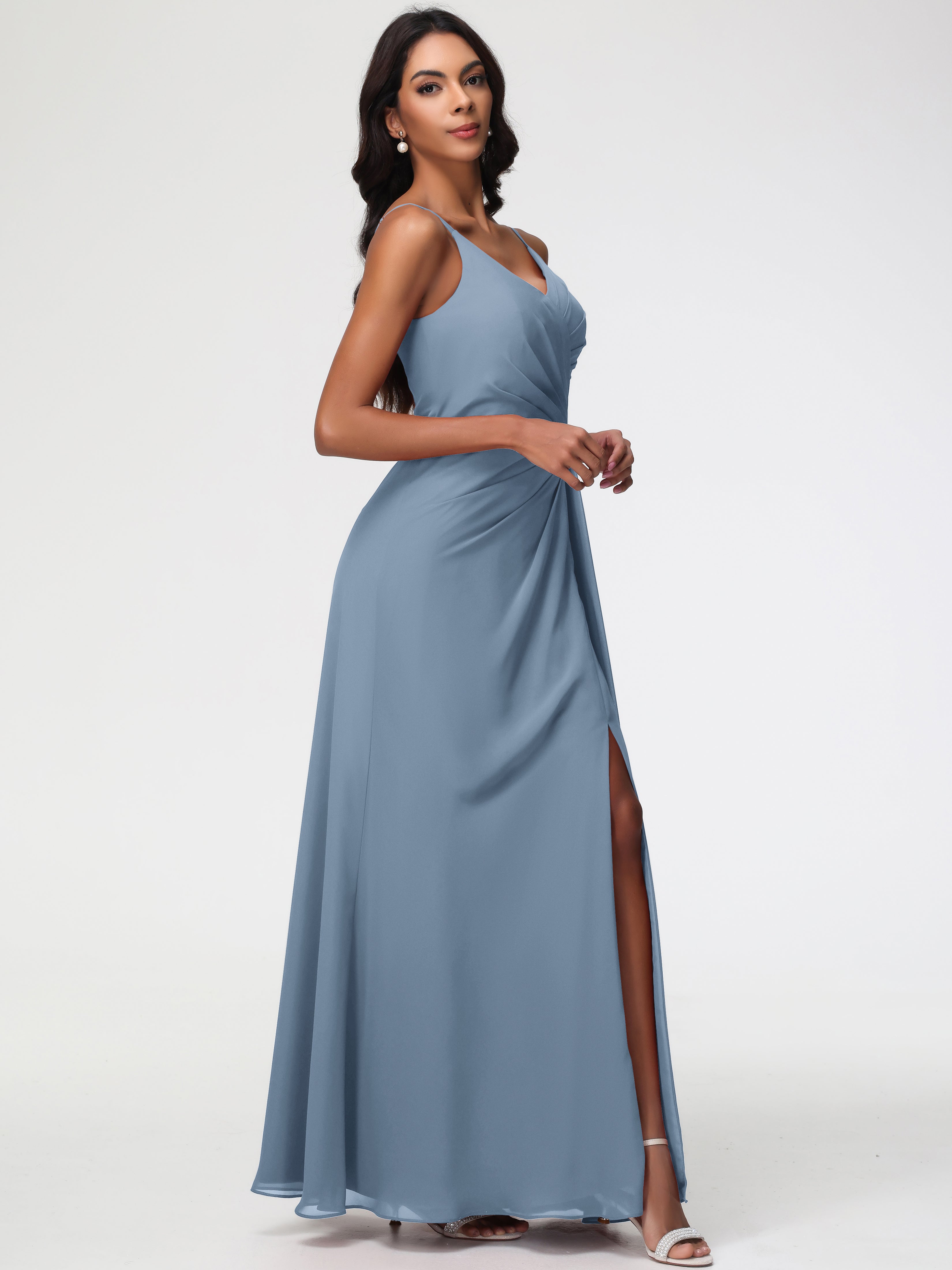 Robes De Demoiselle D'Honneur Bleu De Schiste Bretelles Spaghetti Col V Mousseline Robe Demoiselle D'Honneur Longue Plissée