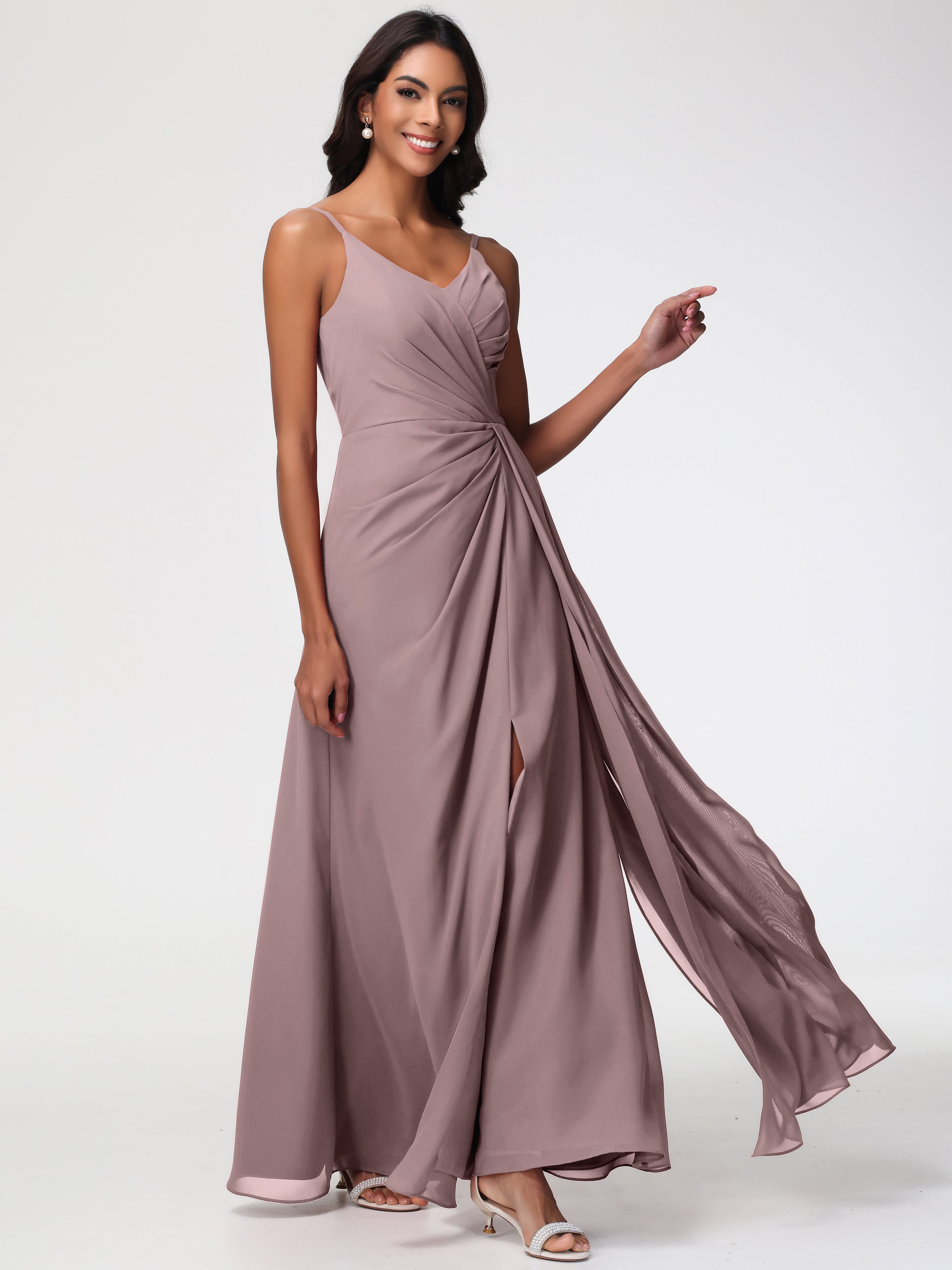 Robes De Demoiselle D'Honneur Mauve Foncé Bretelles Spaghetti Col V Mousseline Robe Demoiselle D'Honneur Longue Plissée