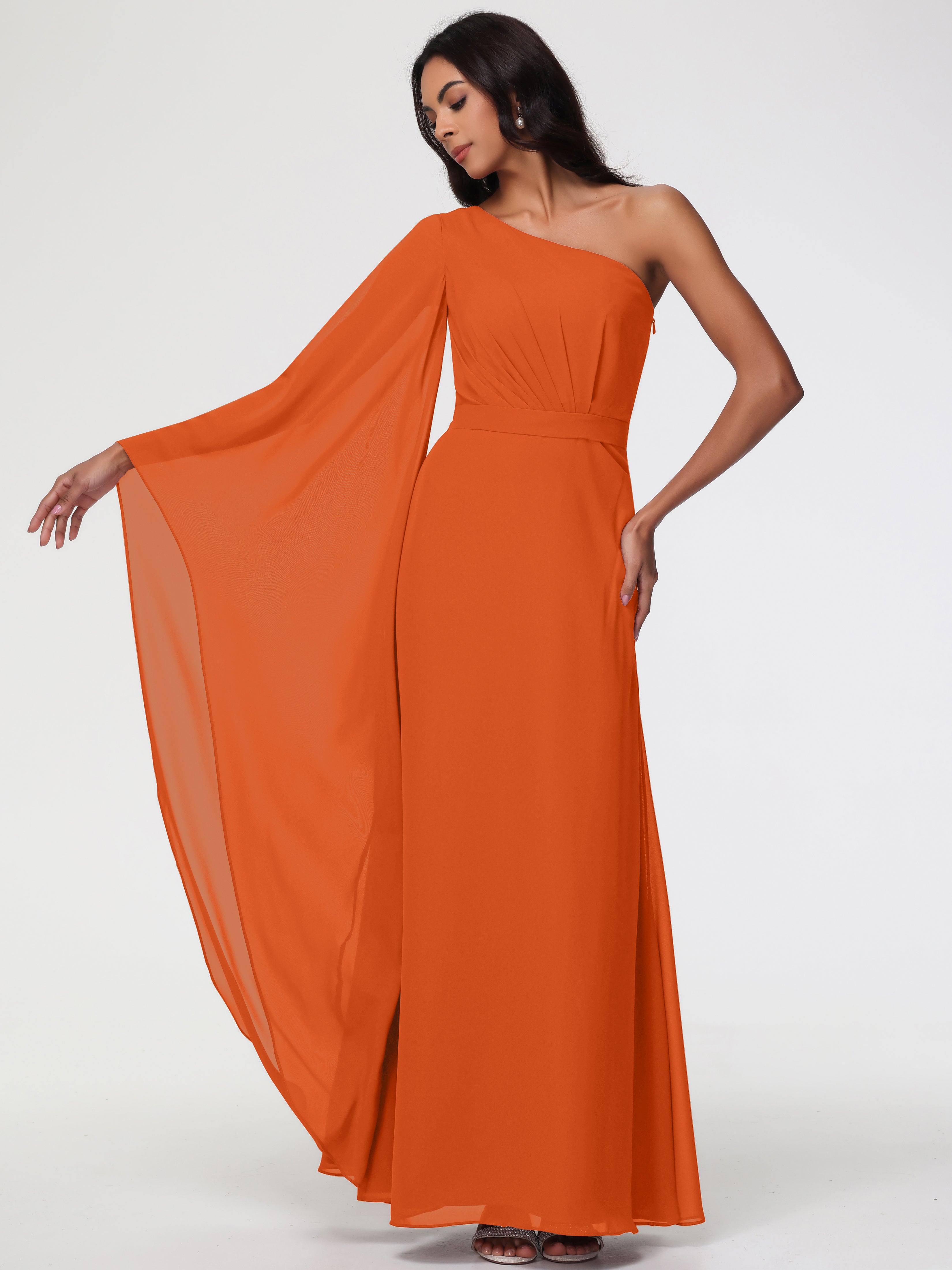 Robes De Demoiselle D'Honneur Orange Foncé Seule-Épaule Manches Asymétriques Mousseline Robe Demoiselle D'Honneur