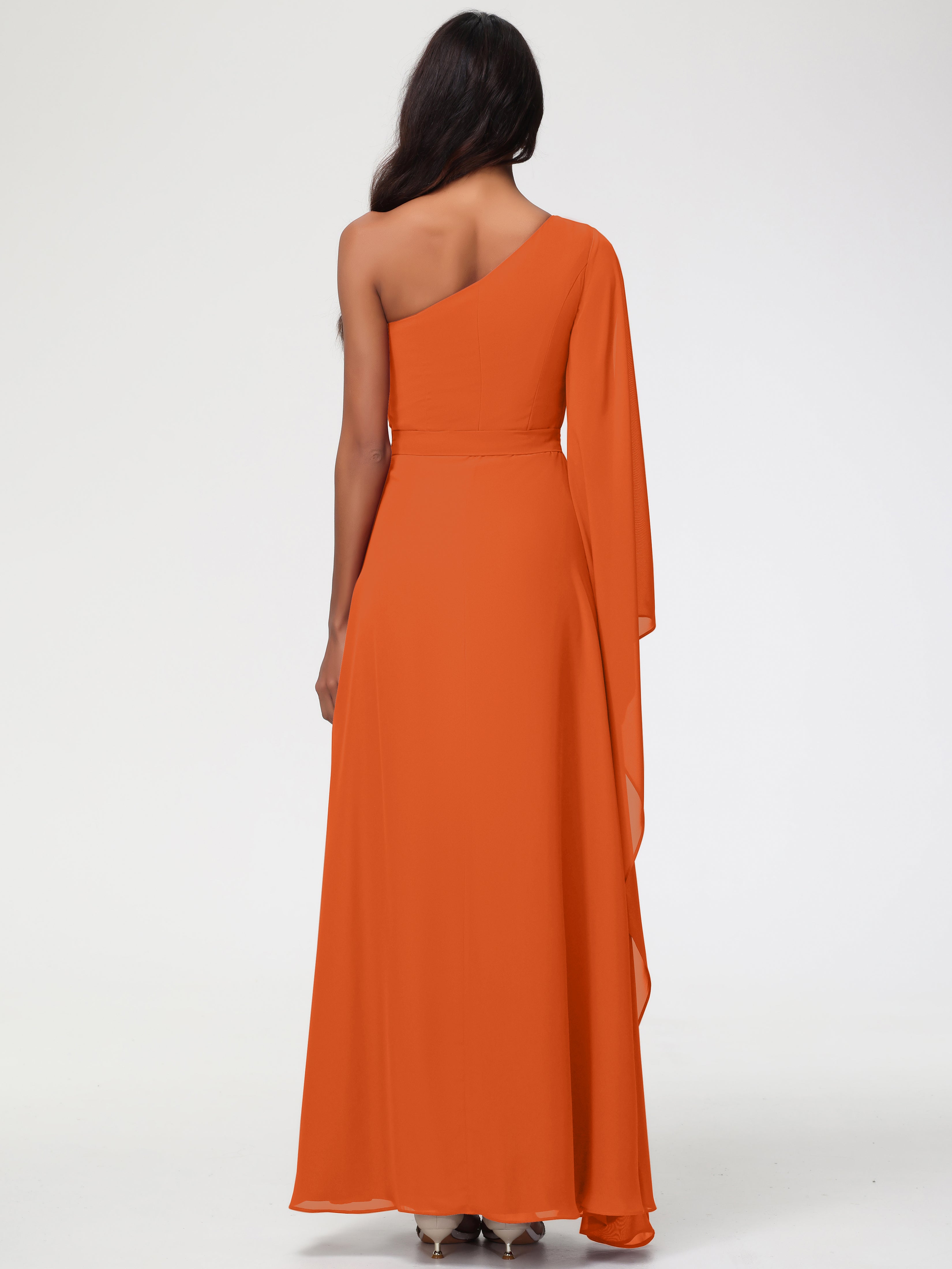 Robes De Demoiselle D'Honneur Orange Foncé Seule-Épaule Manches Asymétriques Mousseline Robe Demoiselle D'Honneur