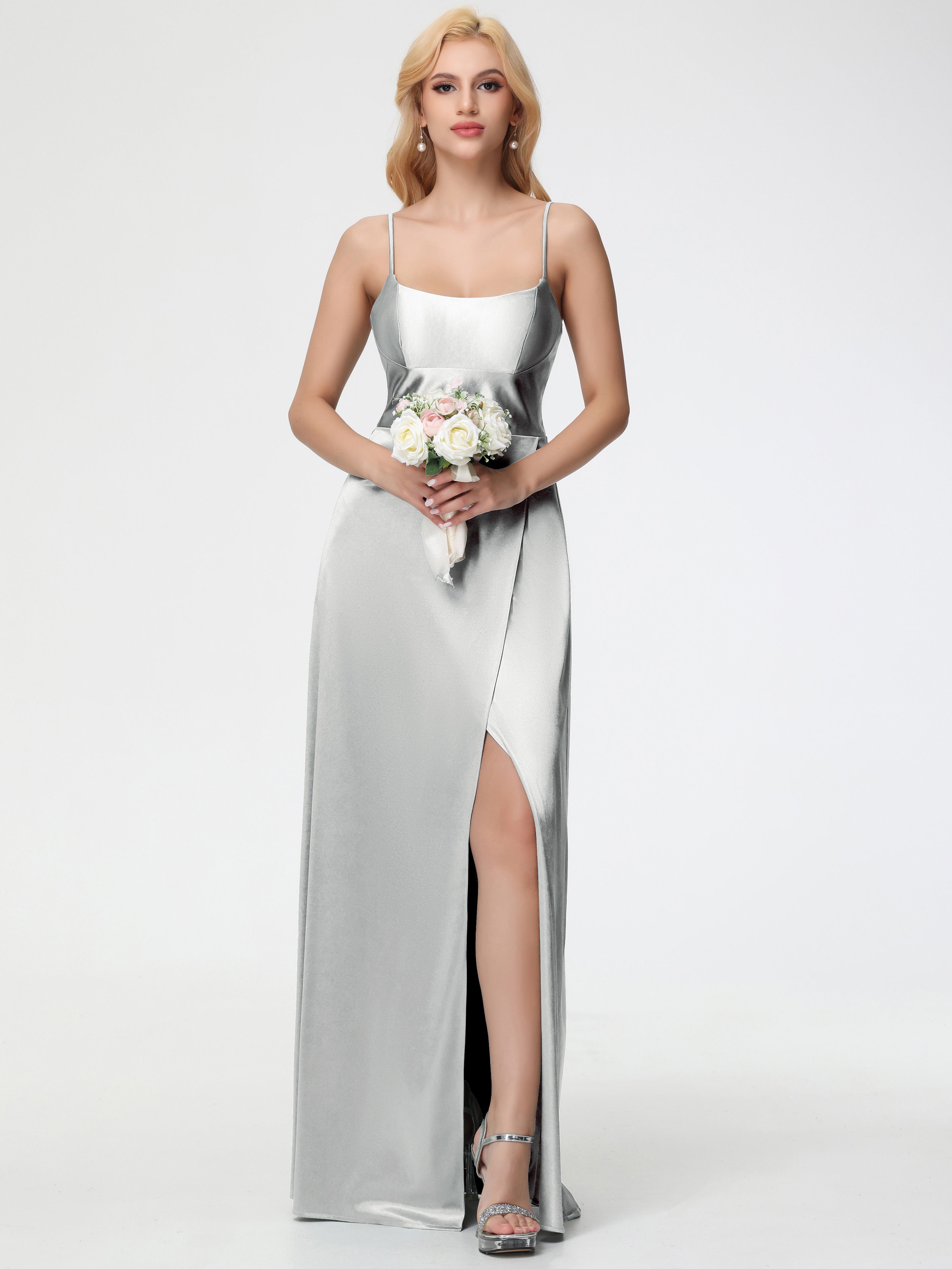 Robes De Demoiselle D'Honneur En Argent Bretelles Spaghetti Col Carré Fendue Trapèze Satin Extensible Robe De Demoiselle D'Honneur
