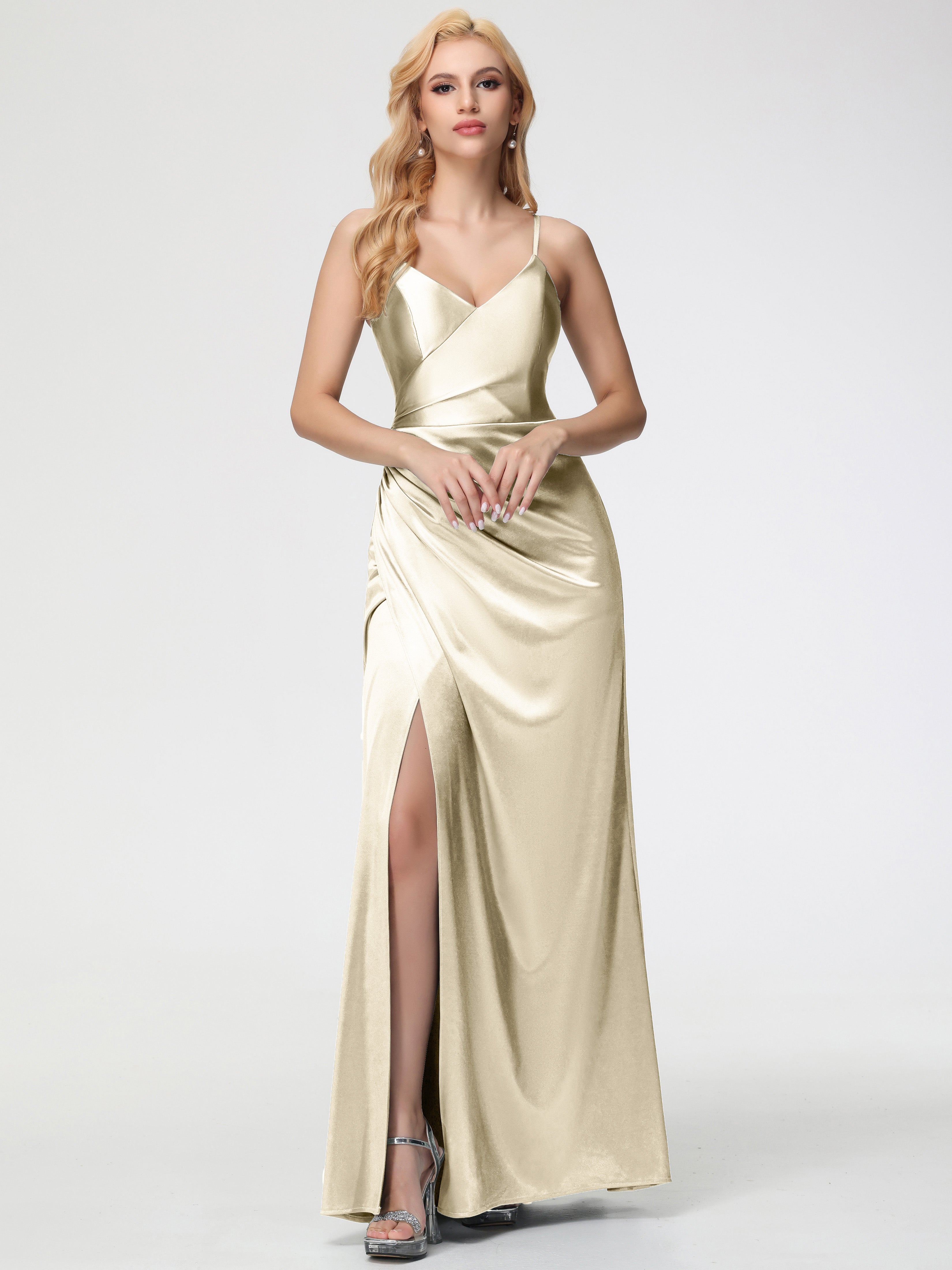 Robes De Demoiselle D'Honneur Champagne Or Col V Bretelles Spaghetti Fendue Satin Extensible Robe De Demoiselle D'Honneur Robe Plissée