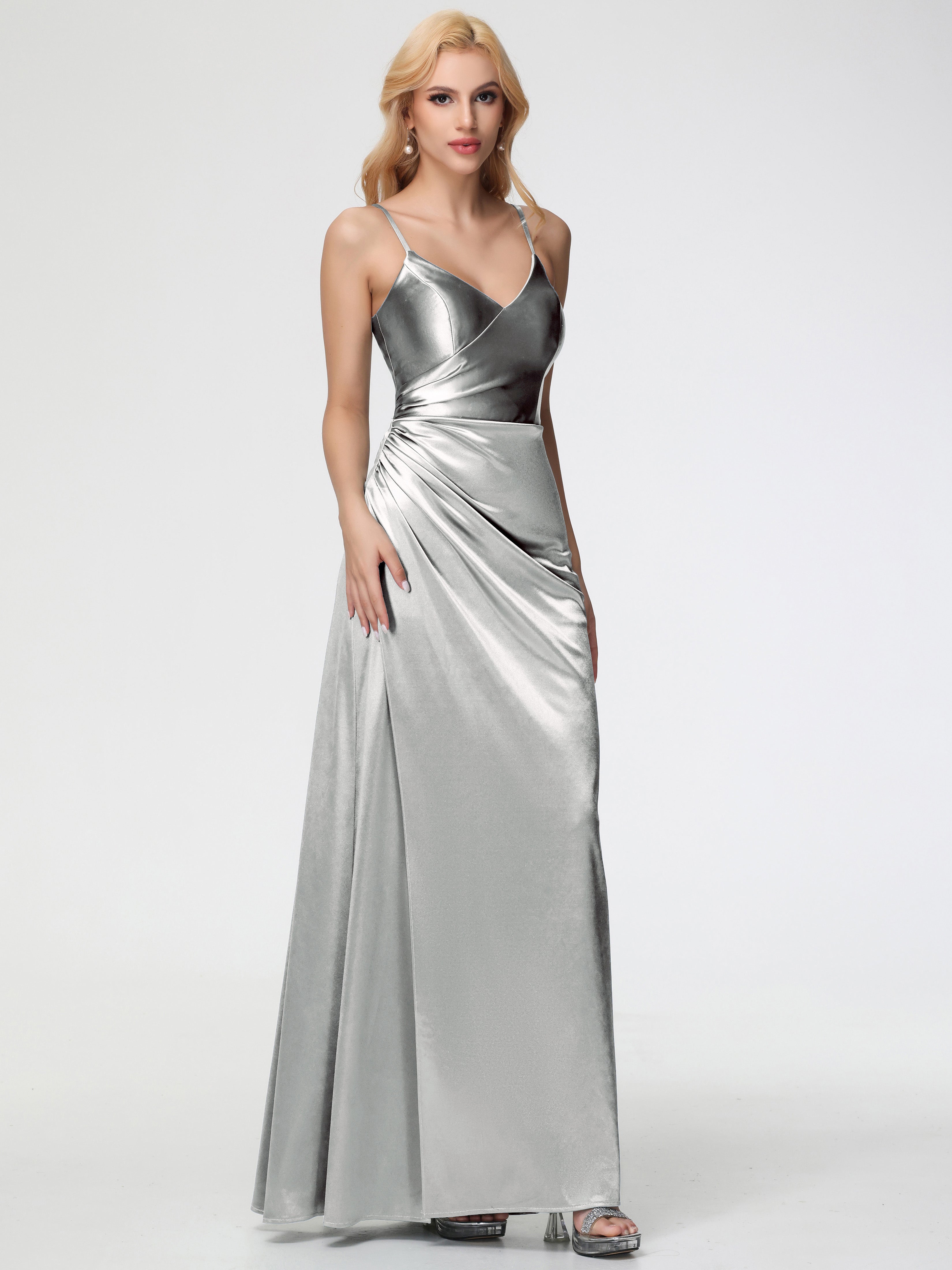 Robes De Demoiselle D'Honneur En Argent Col V Bretelles Spaghetti Fendue Satin Extensible Robe De Demoiselle D'Honneur Robe Plissée