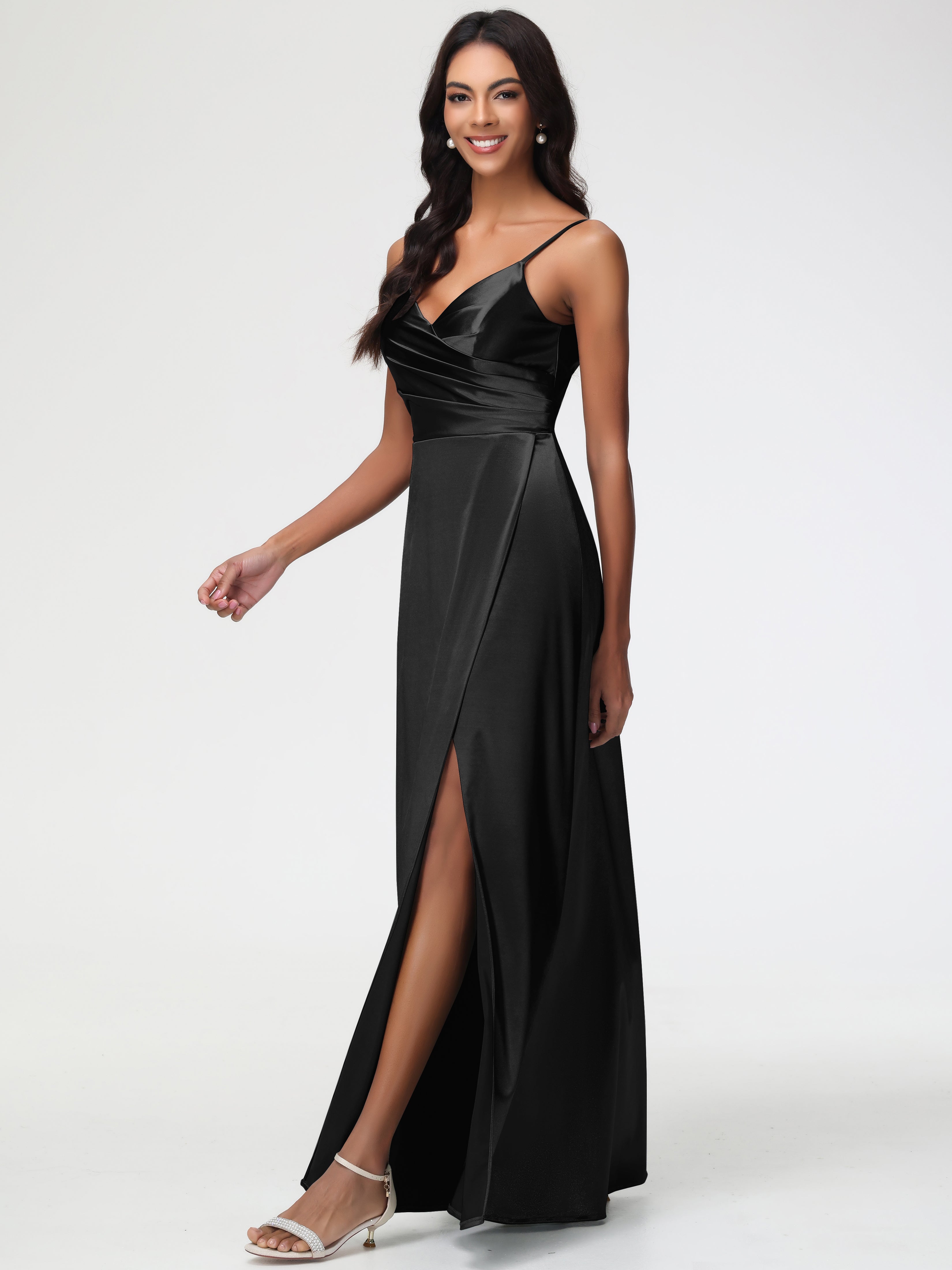 Robes De Demoiselle D'Honneur Noires Col V Satin Extensible Fendue Robe De Demoiselle D'Honneur Longue Plissée