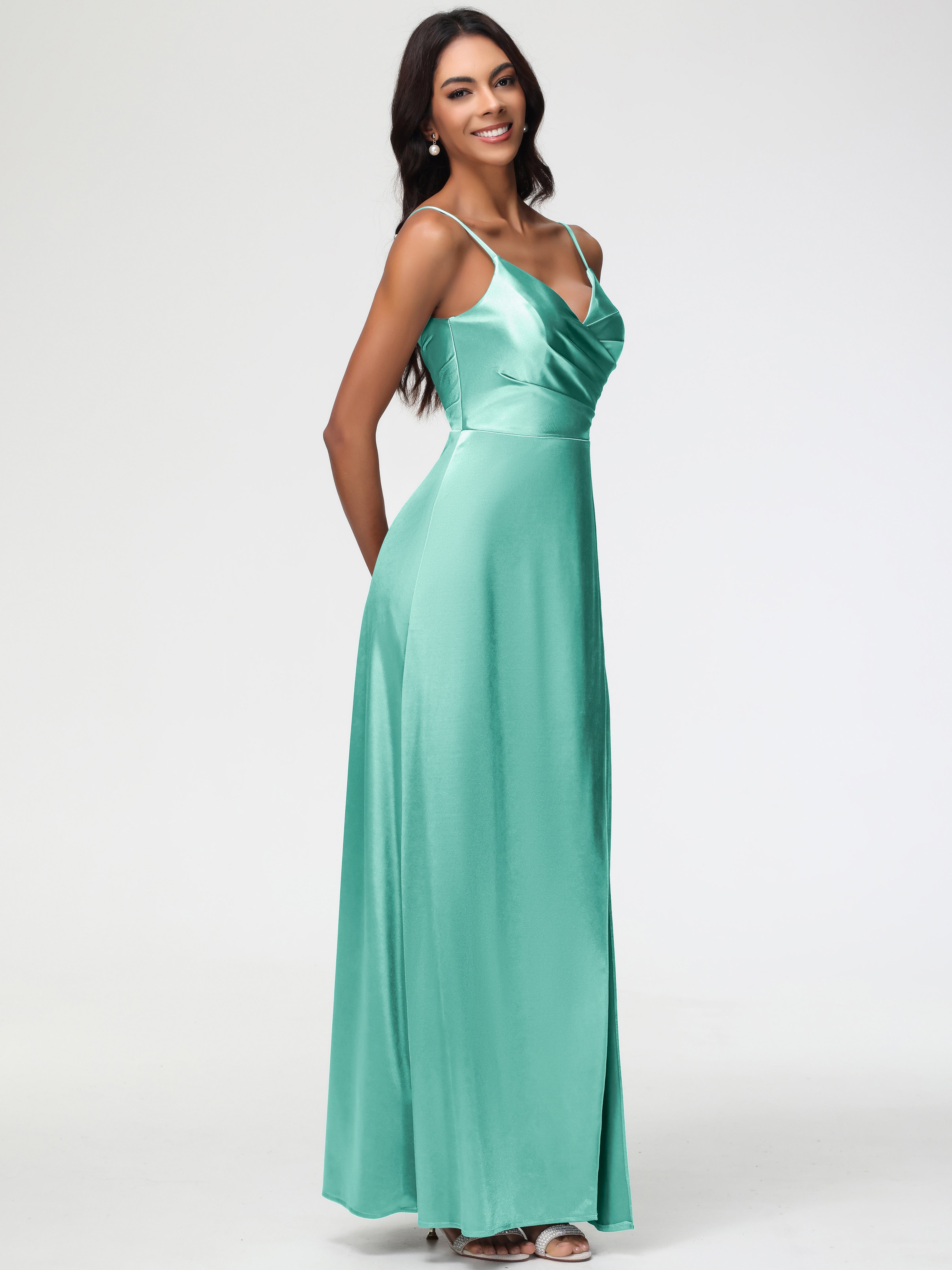 Robe Vert Menthe Demoiselle D Honneur Col V Satin Extensible Robe De Demoiselle D'Honneur Longue Plissée