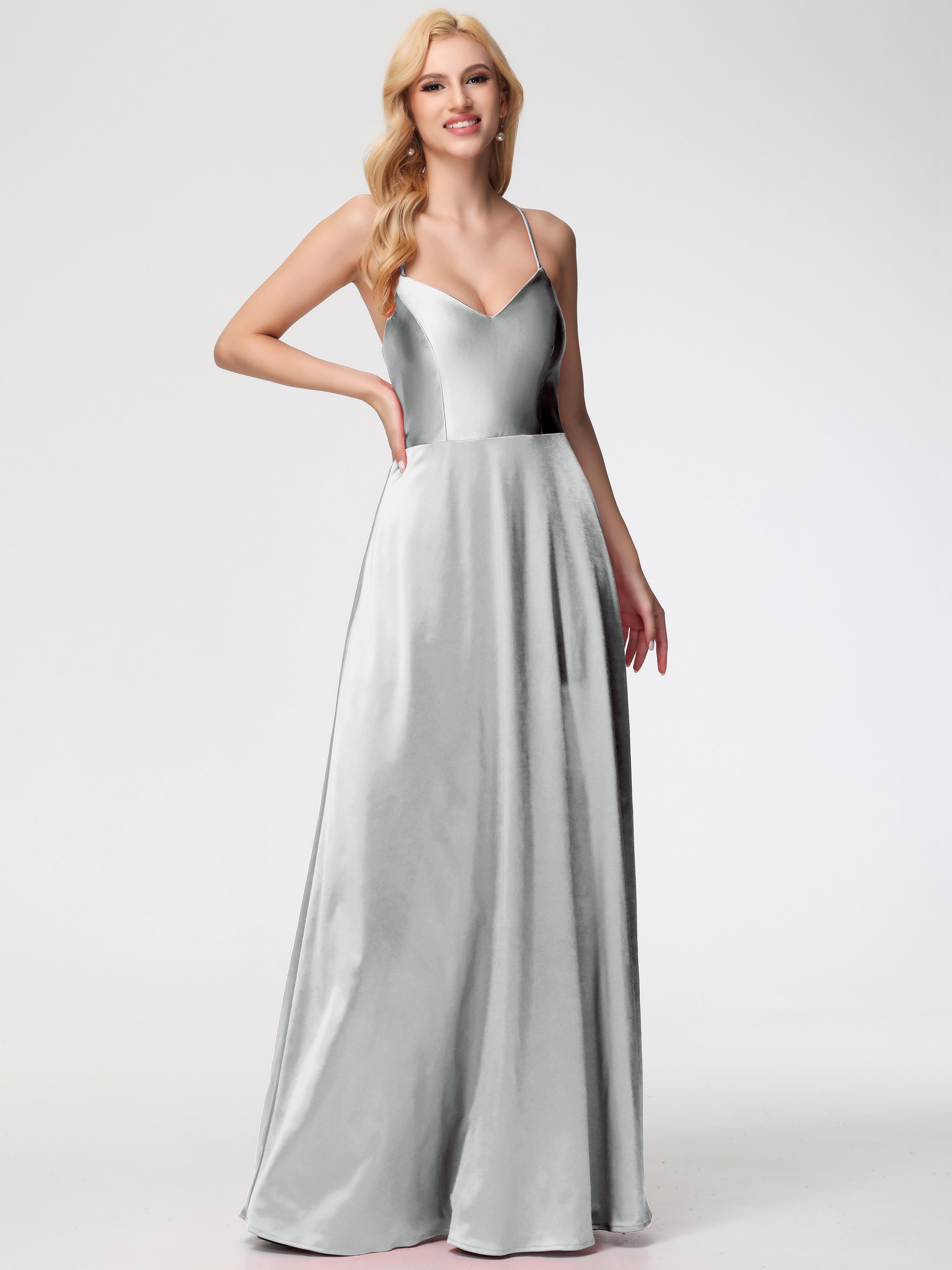 Robes De Demoiselle D'Honneur En Argent Col V Bretelles Croisées Satin Extensible Robe De Demoiselle D'Honneur Robe Plissée