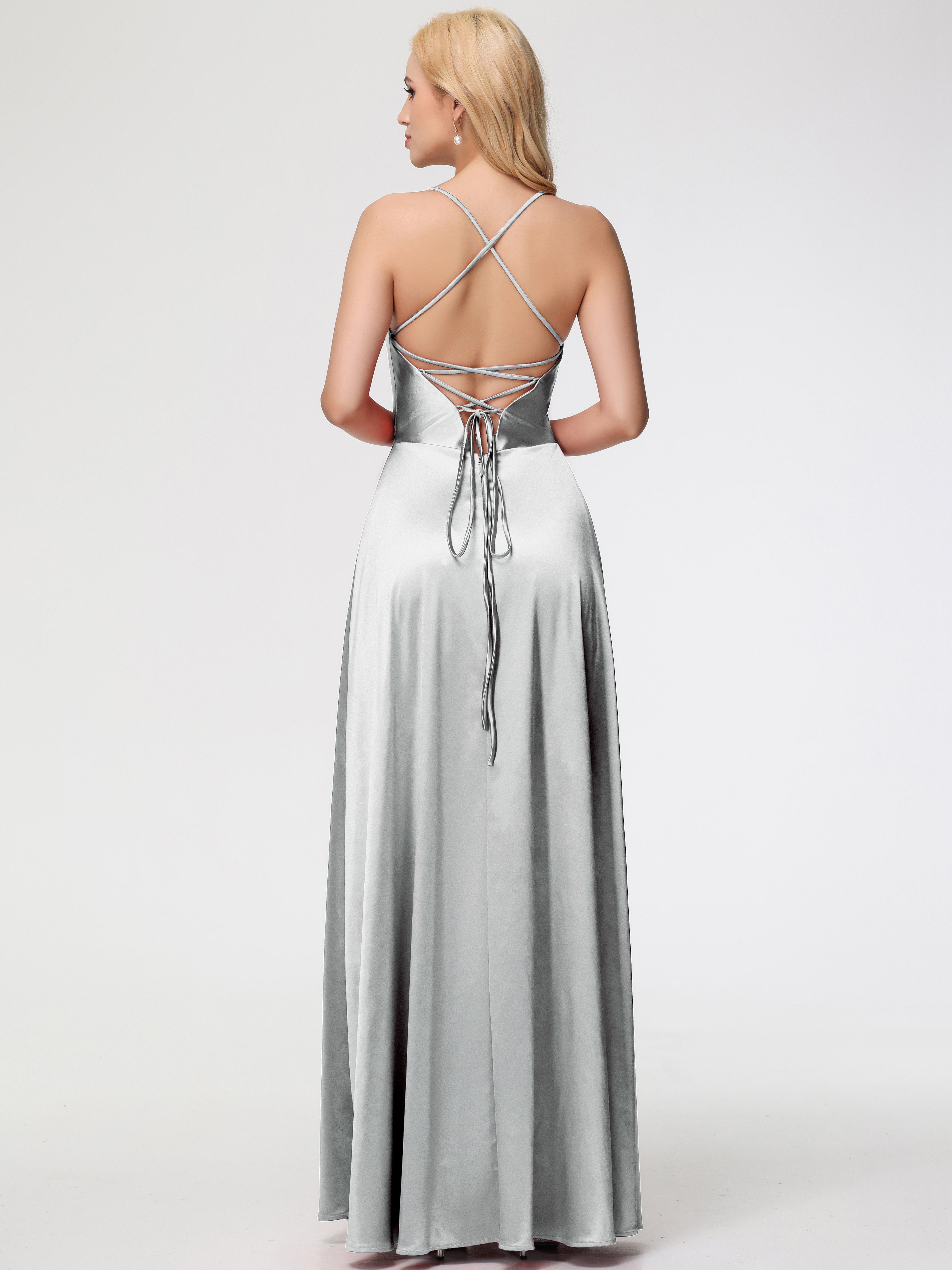 Robes De Demoiselle D'Honneur En Argent Col V Bretelles Croisées Satin Extensible Robe De Demoiselle D'Honneur Robe Plissée