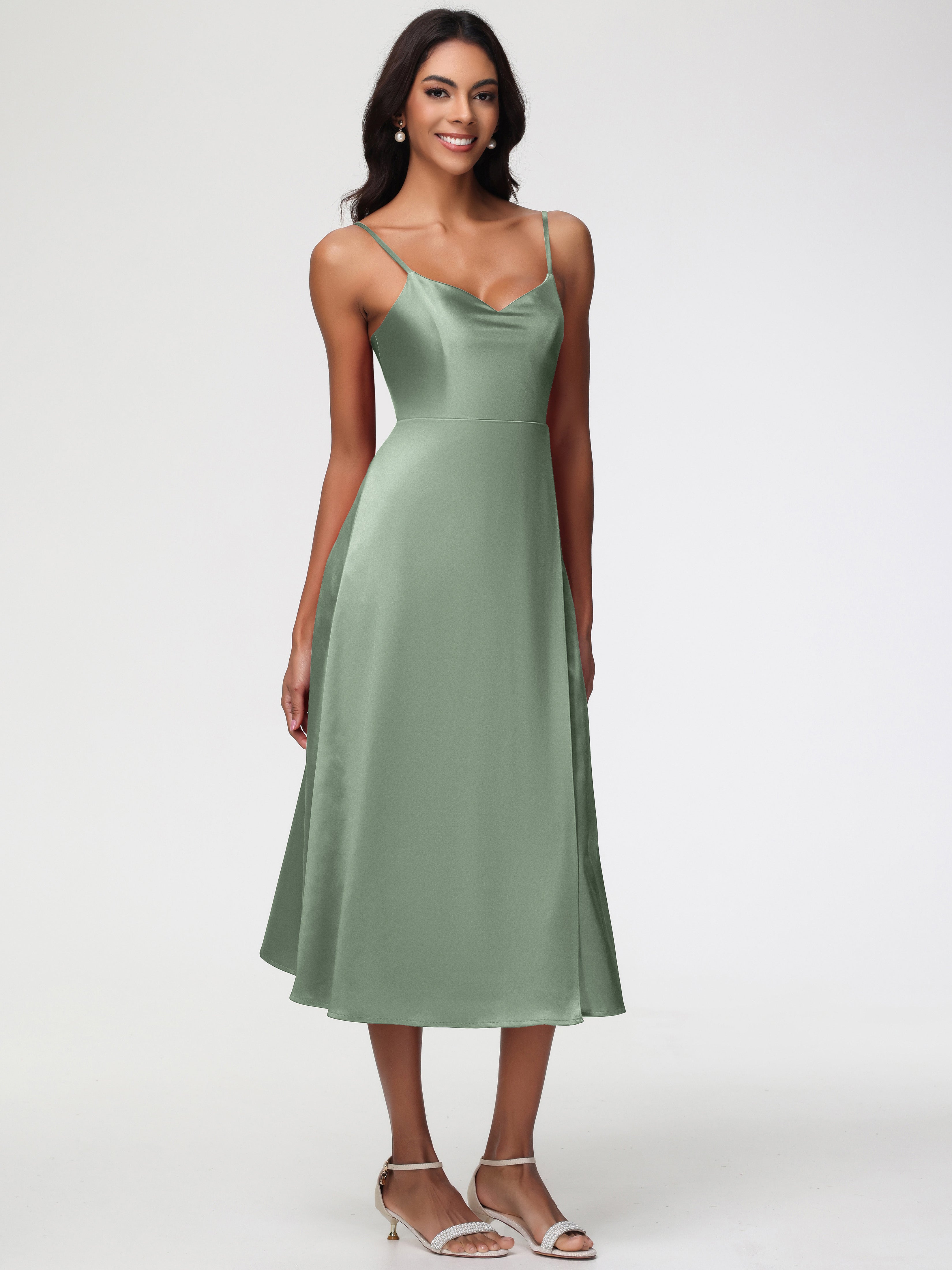 Robe Demoiselle D Honneur Sauge Poudrée Col V Bretelles Spaghetti Satin Extensible Robe De Demoiselle D'Honneur