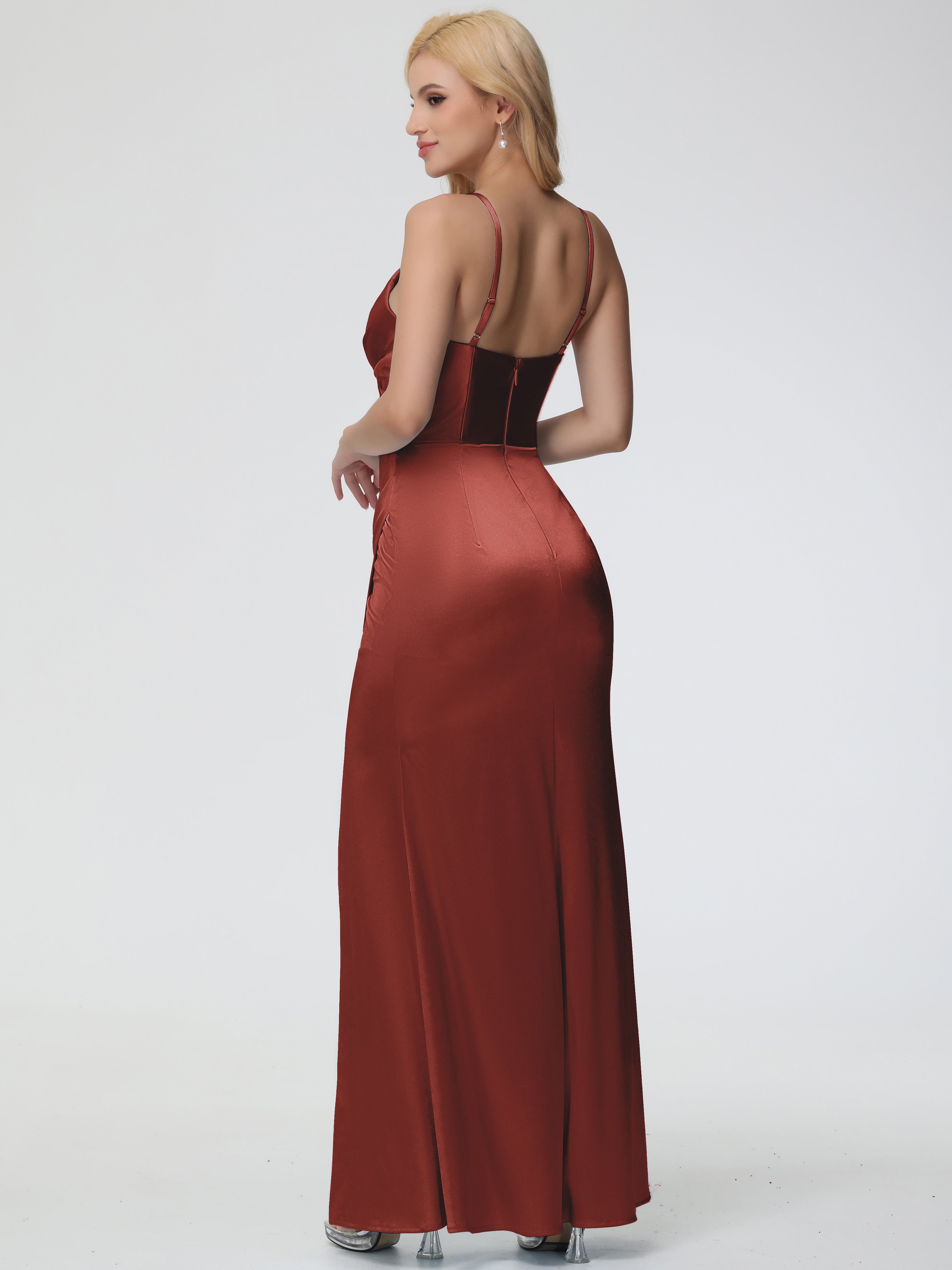 Robes De Demoiselle D'Honneur Couleur Rouille Col V Bretelles Spaghetti Fourreau/Colonne Satin Extensible Robe De Demoiselle D'Honneur Robe Plissée
