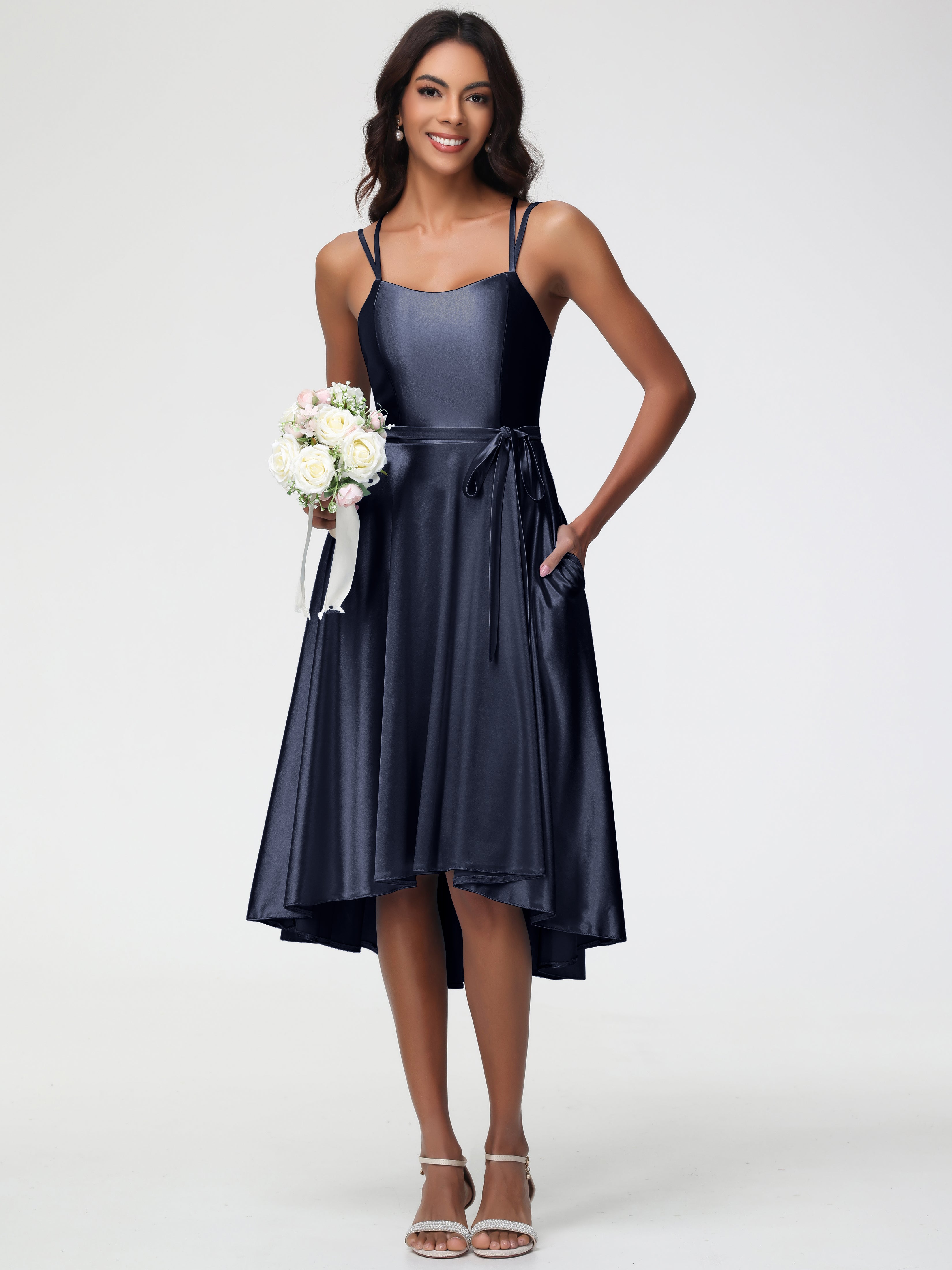Robes De Demoiselle D'Honneur Bleu Marine Modestes Col Rond Satin Extensible Robe Demoiselle D Honneur Asymétrique Courte