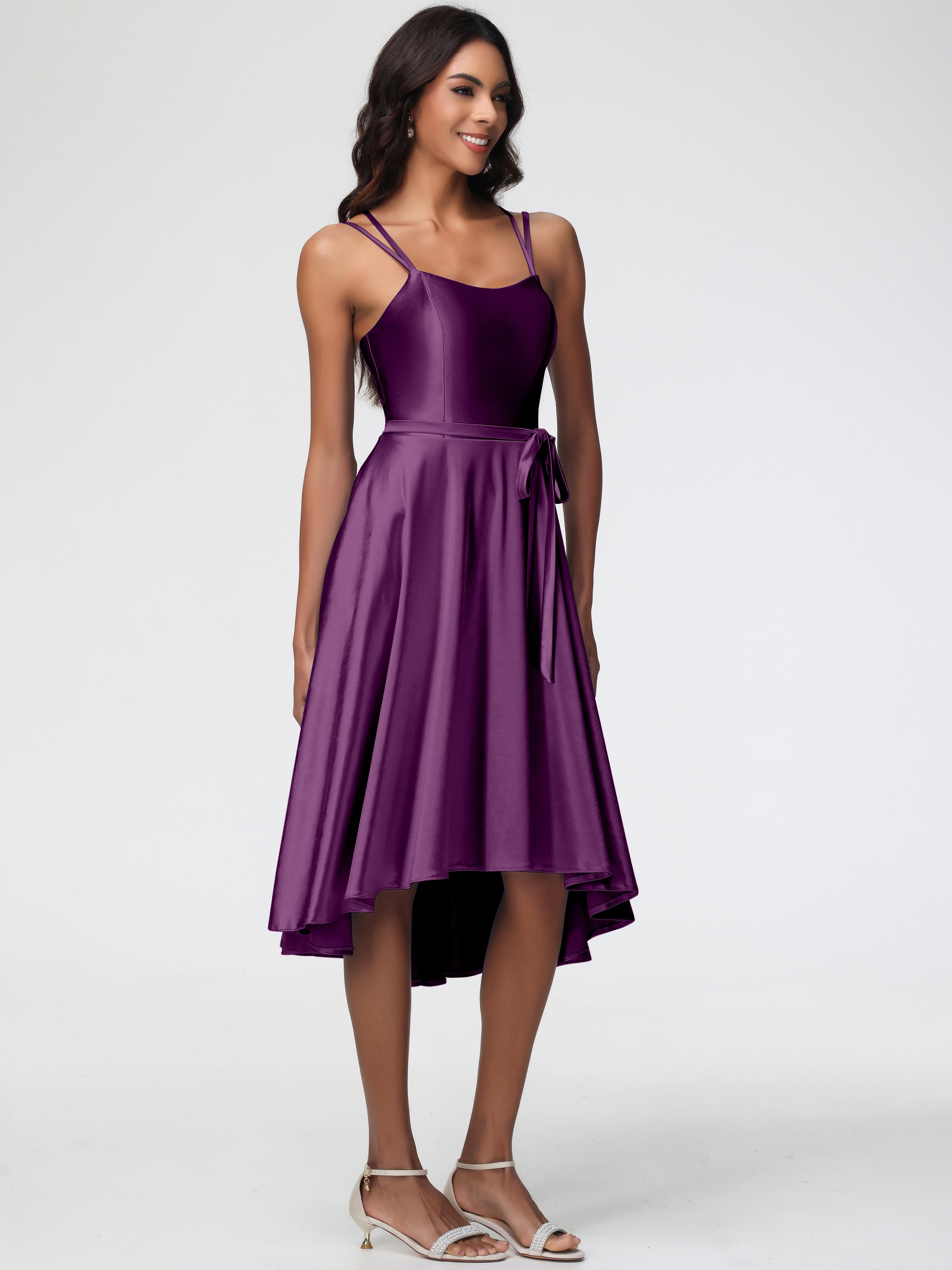 Robes De Demoiselle D'Honneur En Raisin Col Rond Satin Extensible Robe Demoiselle D Honneur Asymétrique Courte