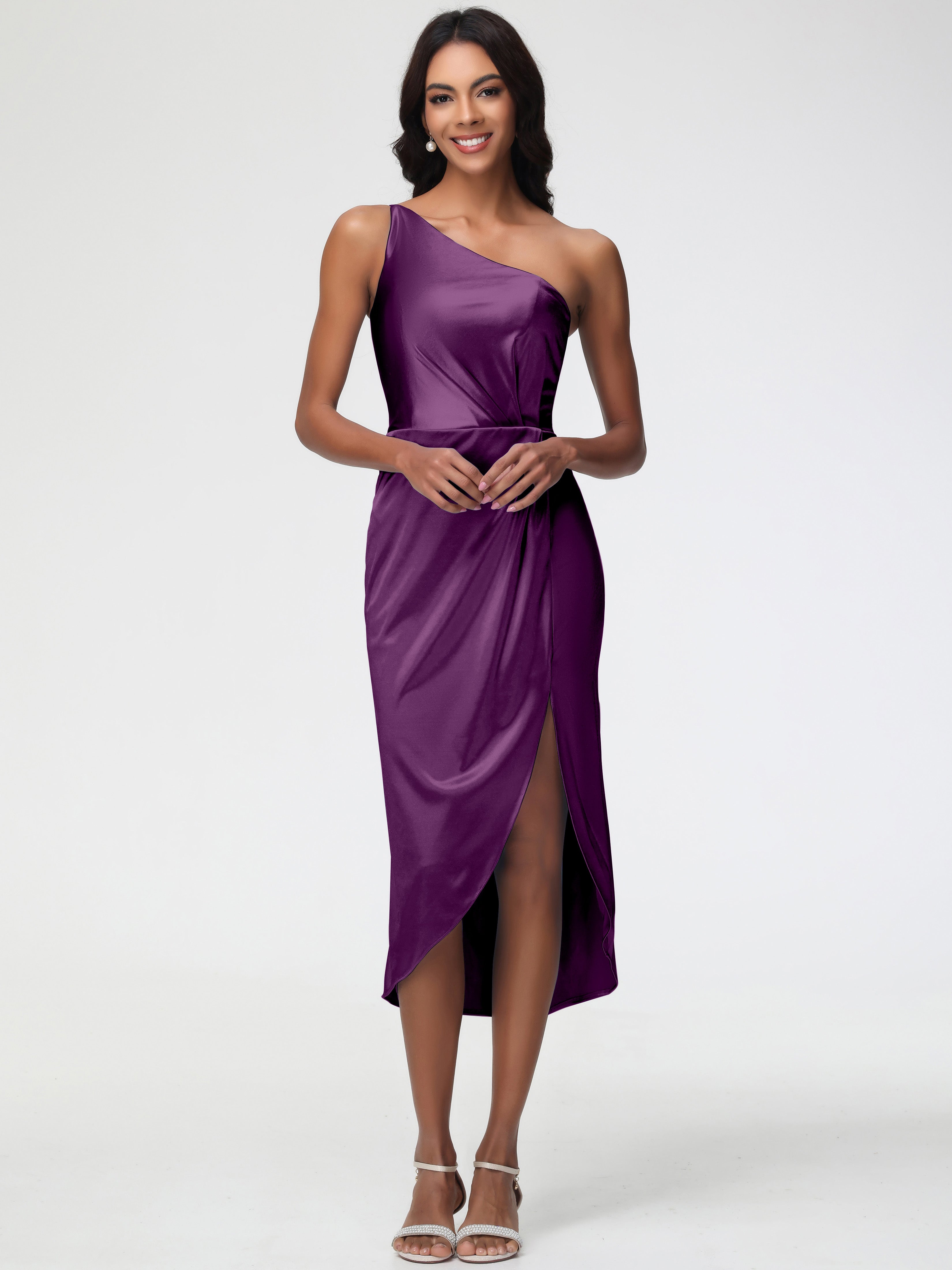 Robes De Demoiselle D'Honneur En Raisin Seule-Épaule Mi-Longue Fendue Satin Extensible Robe De Demoiselle D'Honneur