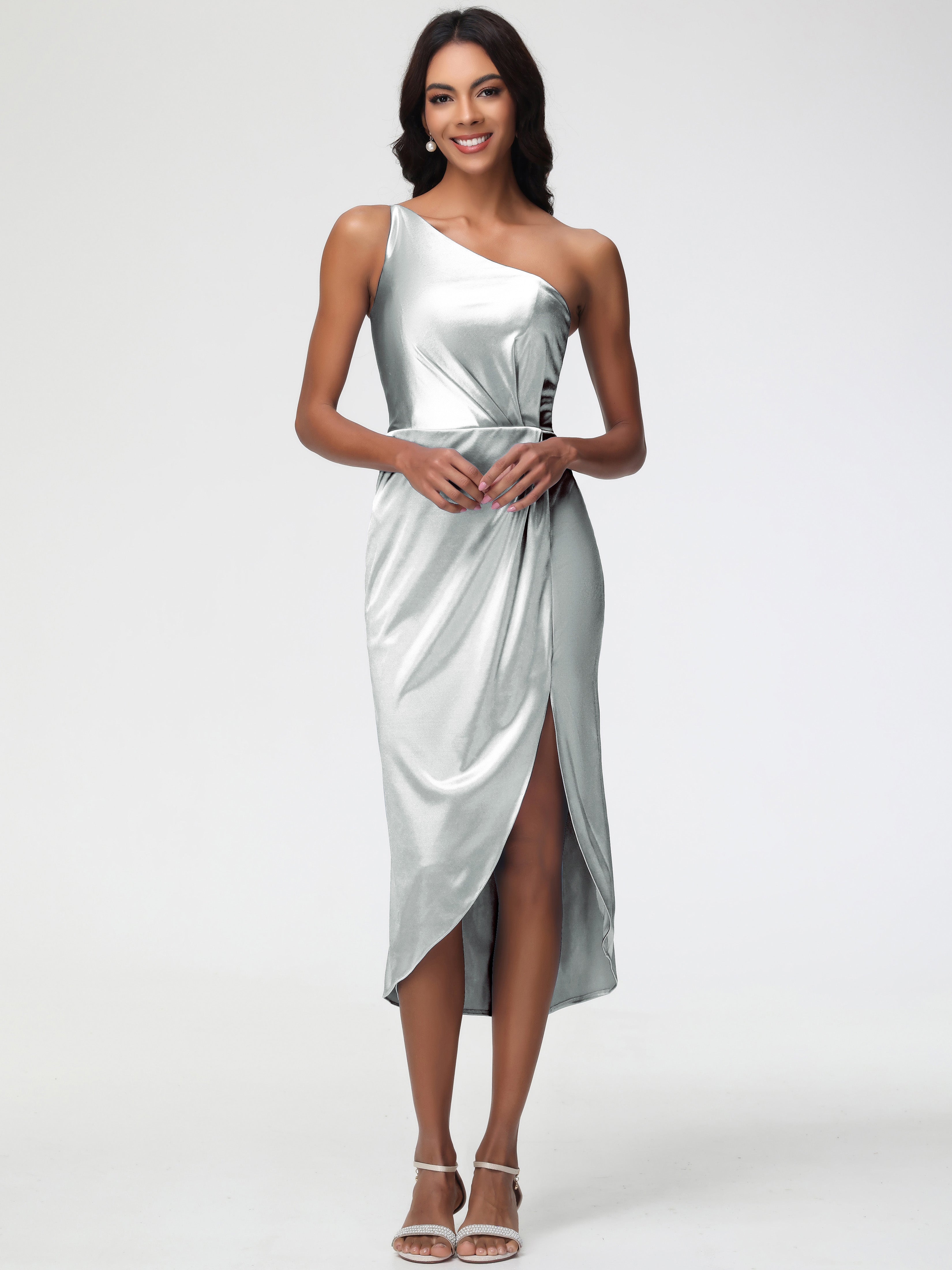 Robe Demoiselle D Honneur Argentée Seule-Épaule Mi-Longue Fendue Satin Extensible Robe De Demoiselle D'Honneur