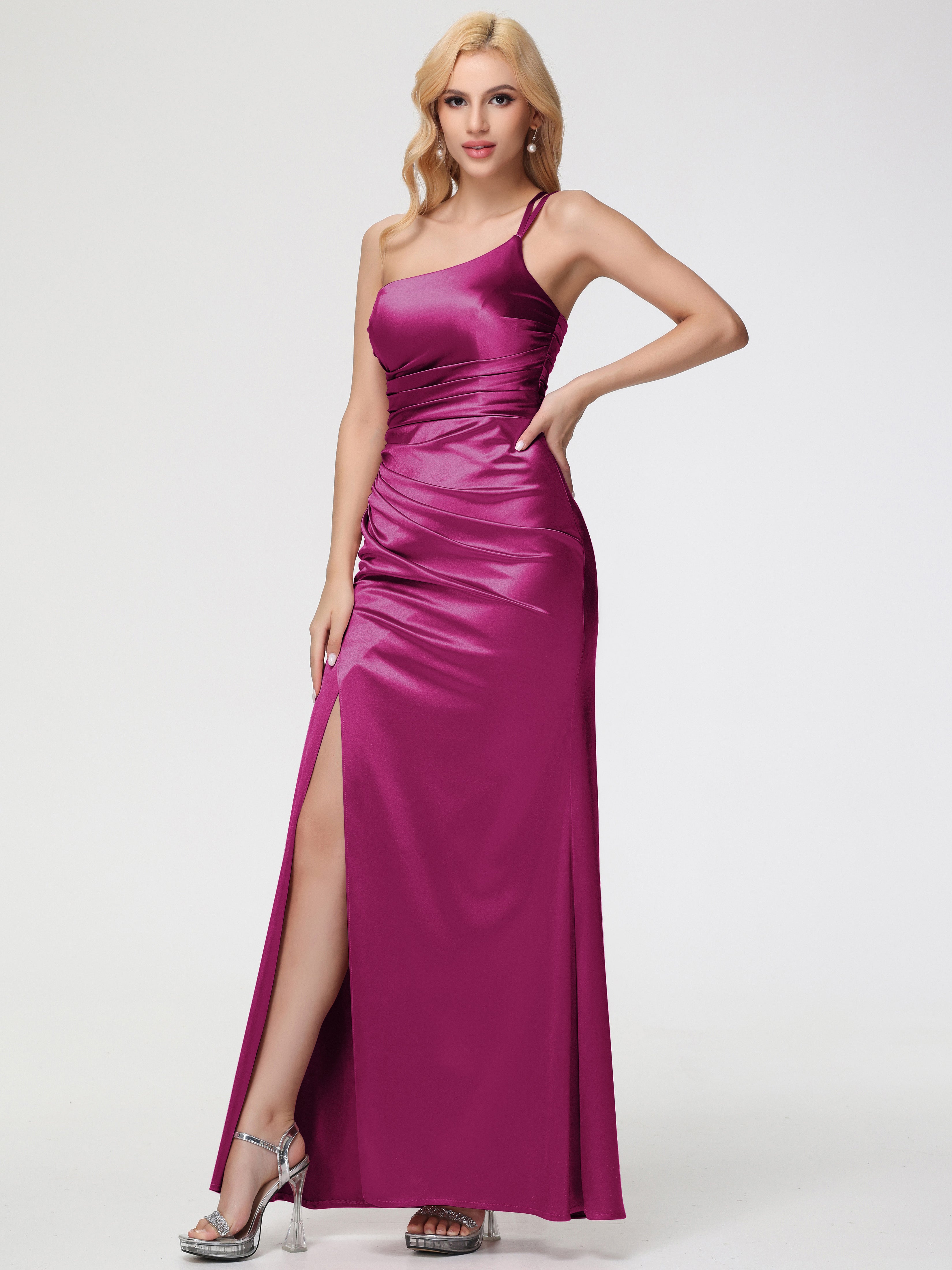 Robes De Demoiselle D'Honneur Couleur Rose Fuchsia Seule-épaule Fourreau/Colonne Fendue Satin Extensible Robe De Demoiselle D'Honneur