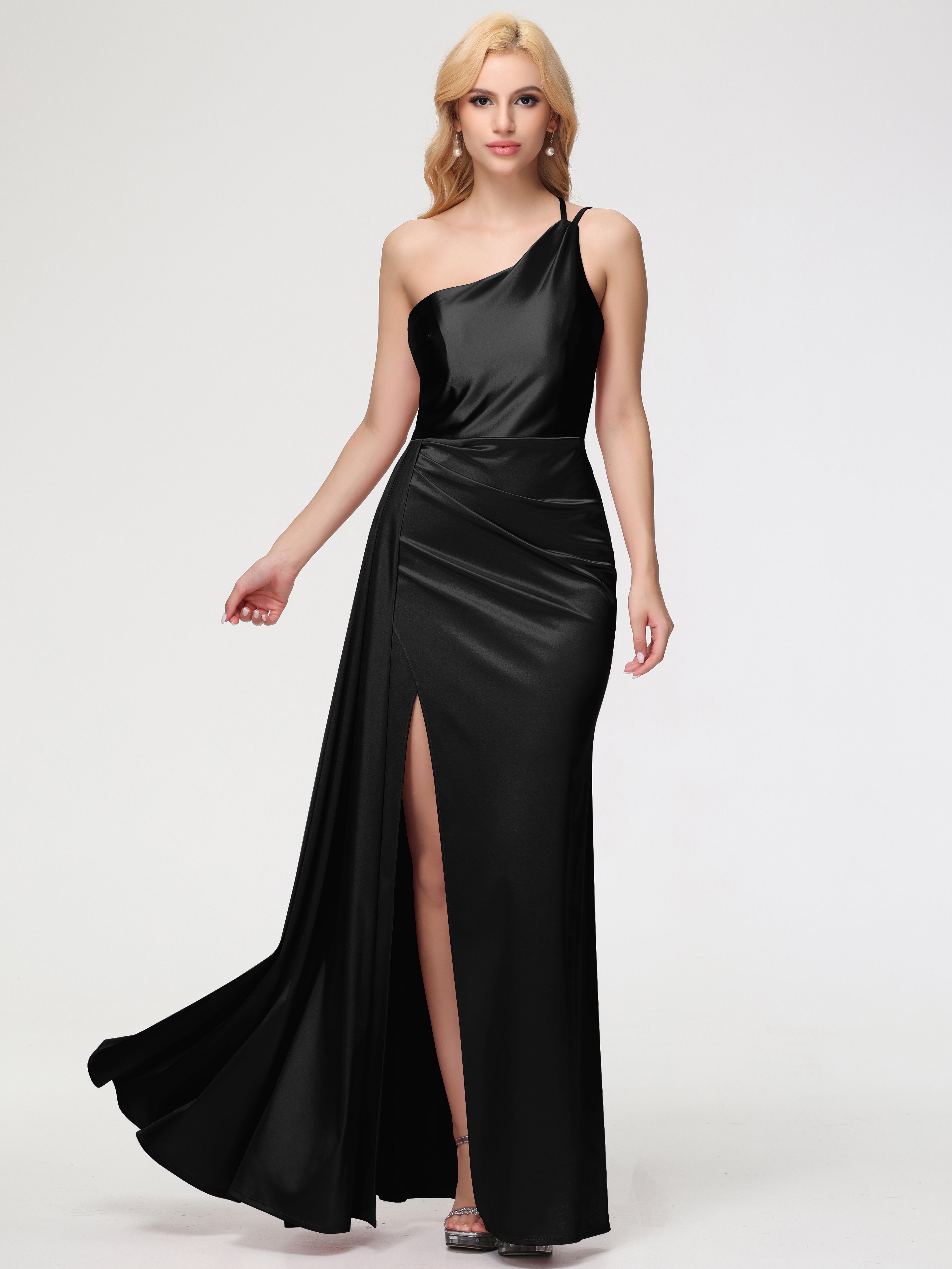 Robe Demoiselle D Honneur Noire Seule-épaule Satin Extensible Fourreau/Colonne Fendue Robe De Demoiselle D'Honneur