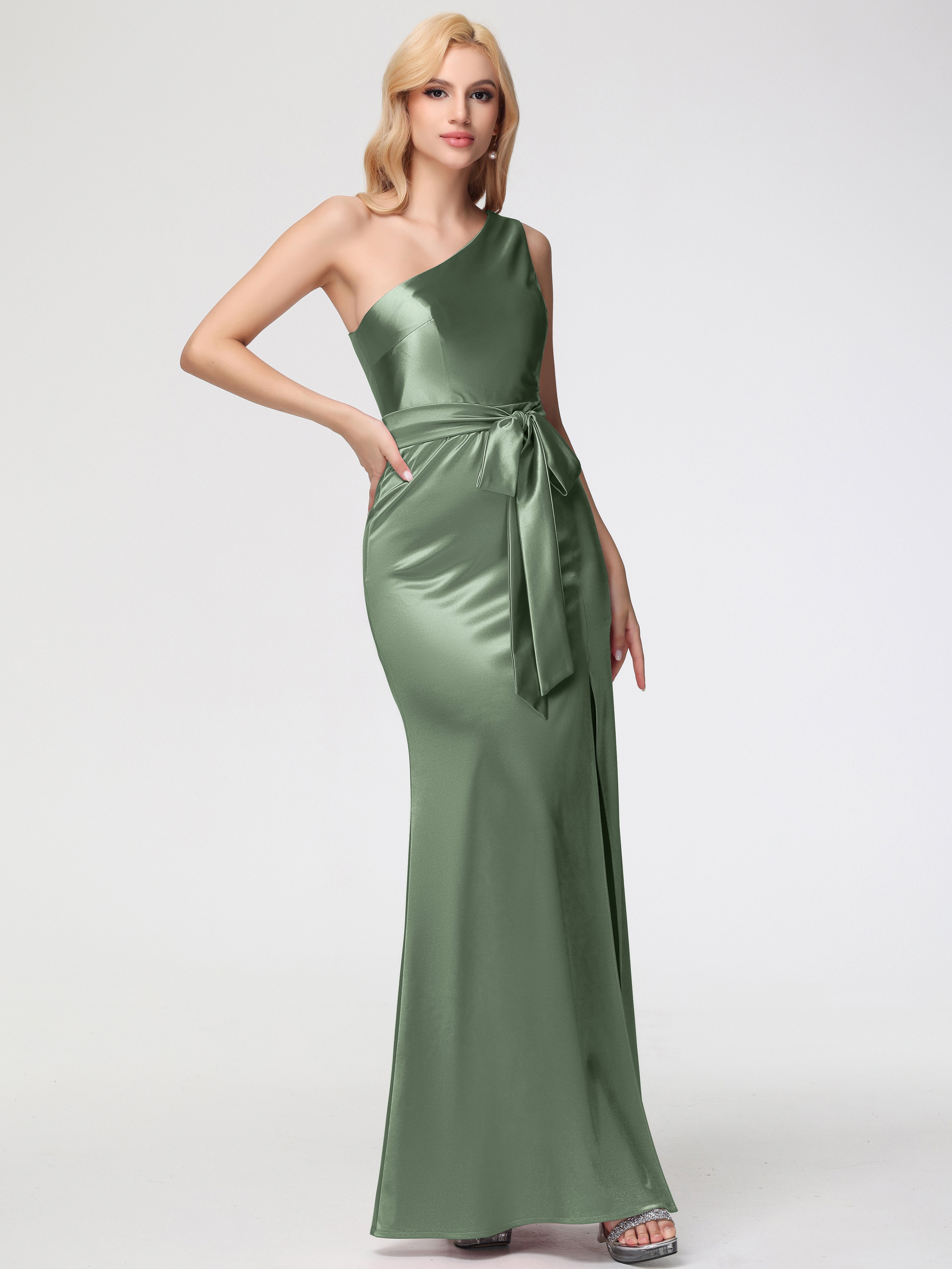 Robes De Demoiselle D'Honneur Couleur Sauge Poussiéreuse Seule-épaule Satin Extensible Fendue Robe De Demoiselle D'Honneur Robe à Lacets