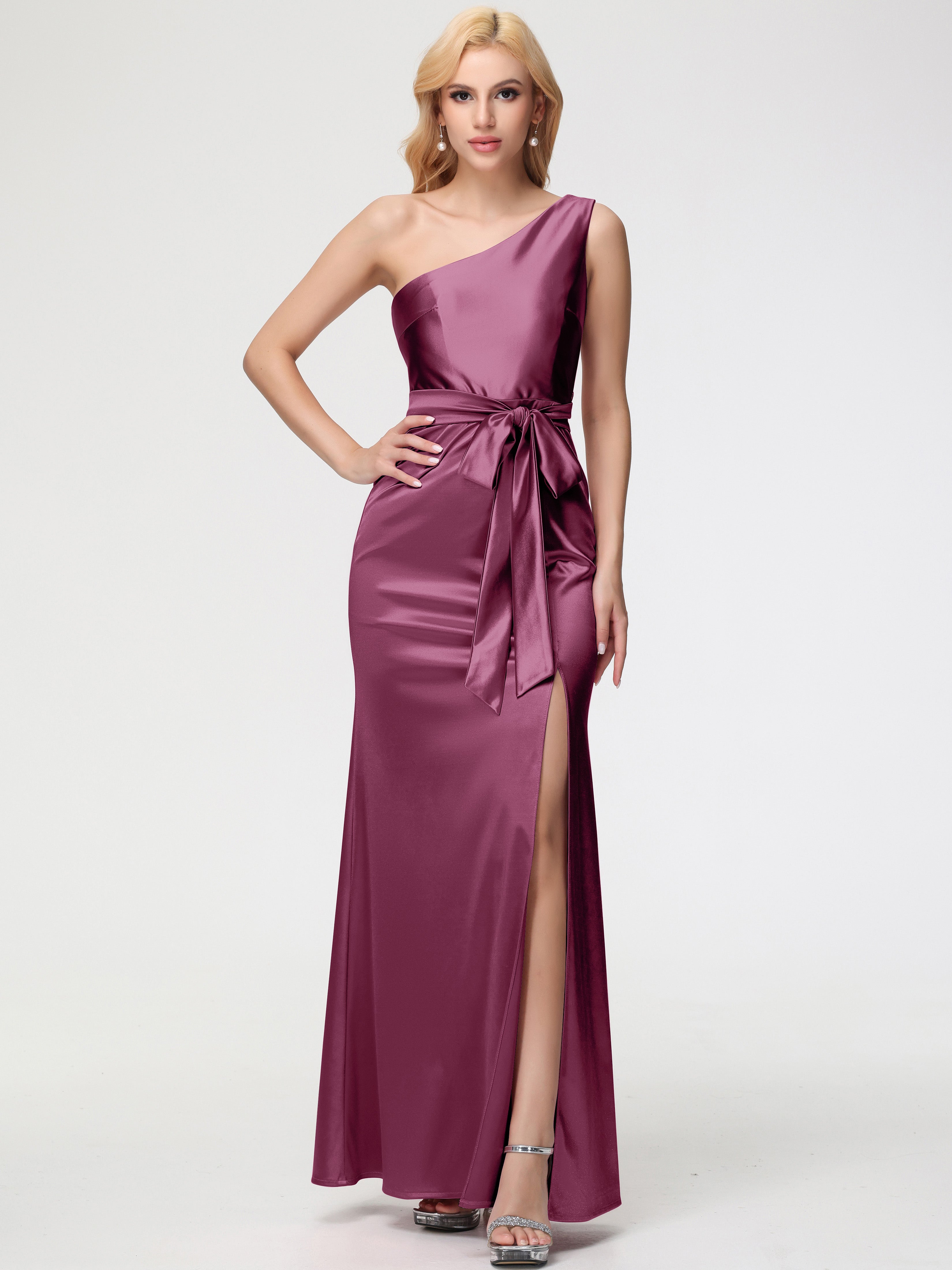Robes De Demoiselle D'Honneur Mure Seule-épaule Satin Extensible Fendue Robe De Demoiselle D'Honneur Robe à Lacets
