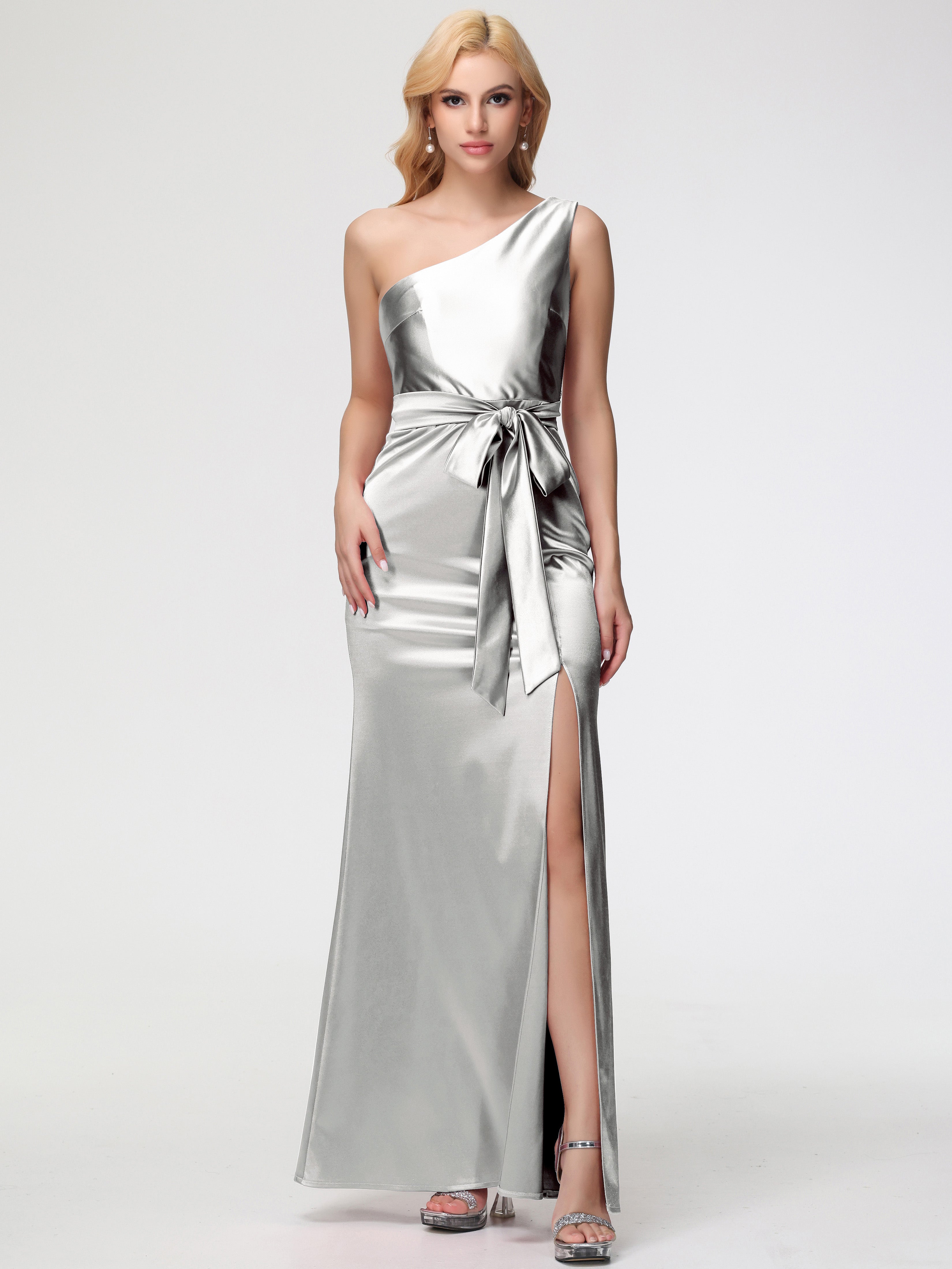 Robe Demoiselle D Honneur Argenté Seule-épaule Satin Extensible Fendue Robe De Demoiselle D'Honneur Robe à Lacets