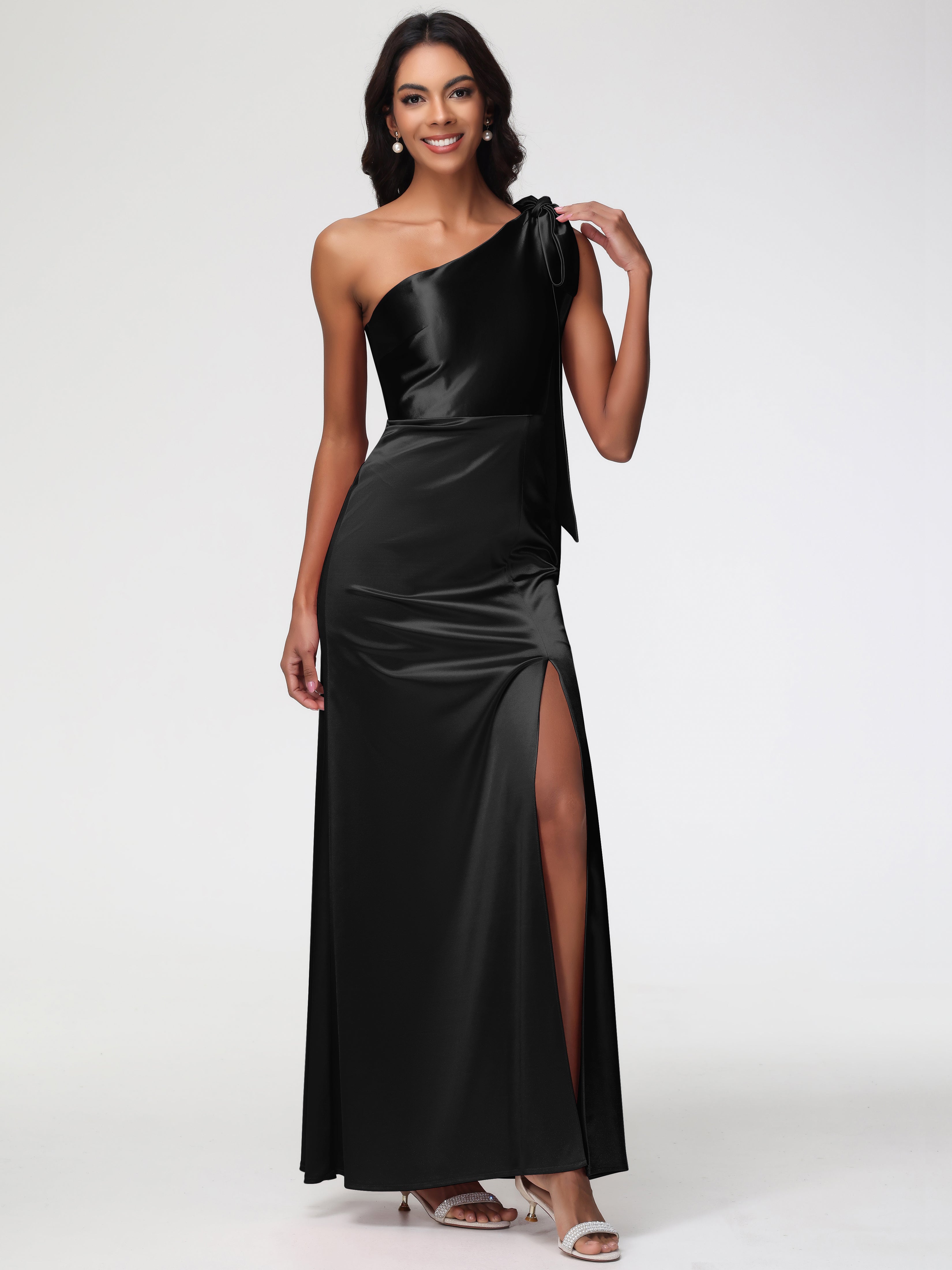 Robe Demoiselle D Honneur Noire Satin Extensible Seule-Épaule Robe Fourreau Demoiselle D Honneur
